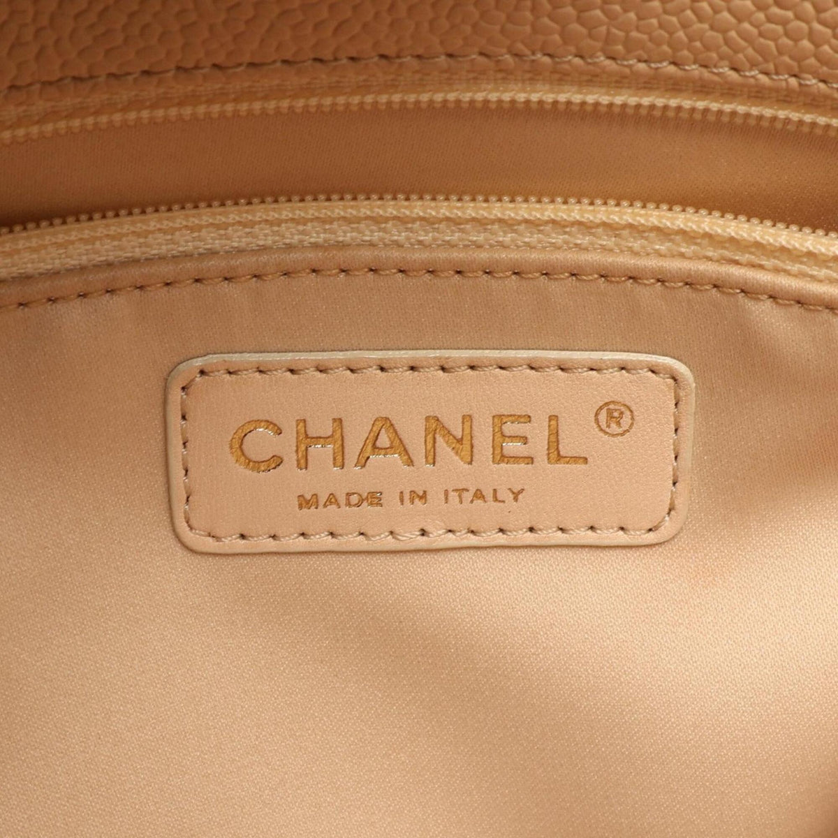 Chanel Beige Grained Calfskin Handbag Tote Bag (Pre-Owned)