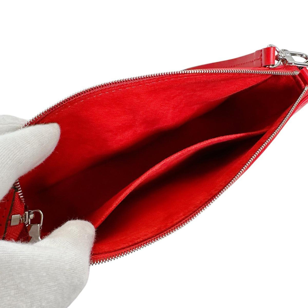 Louis Vuitton Red Color Epi Leather Pochette Pouch (Pre-Owned)