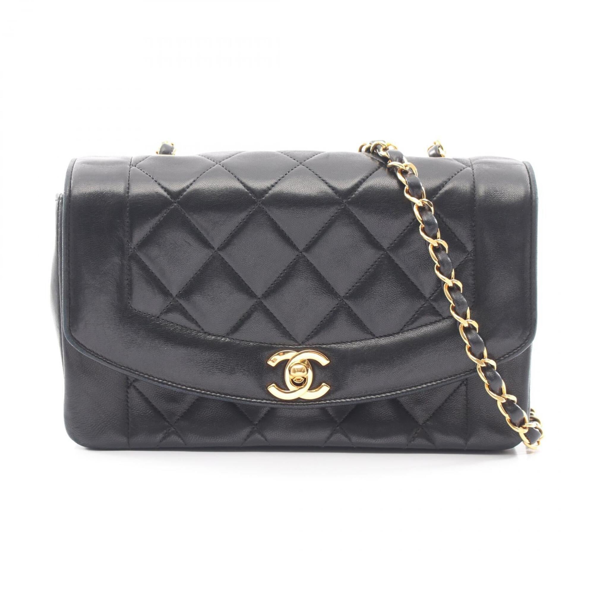 Chanel Black Leather Handbag Shoulder Bag (Pre-Owned)