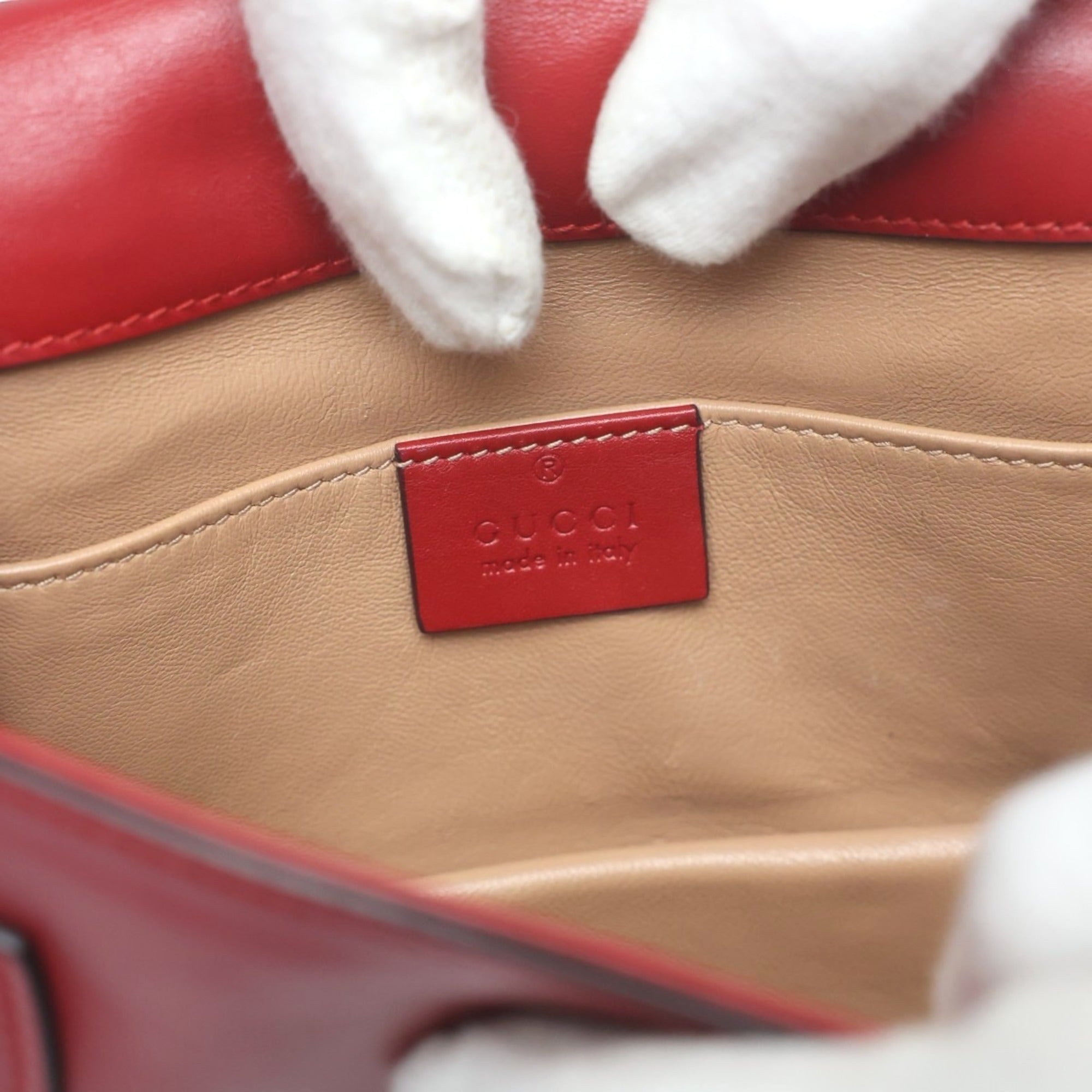 Gucci Red Color Leather Handbag Shoulder Bag (Pre-Owned)