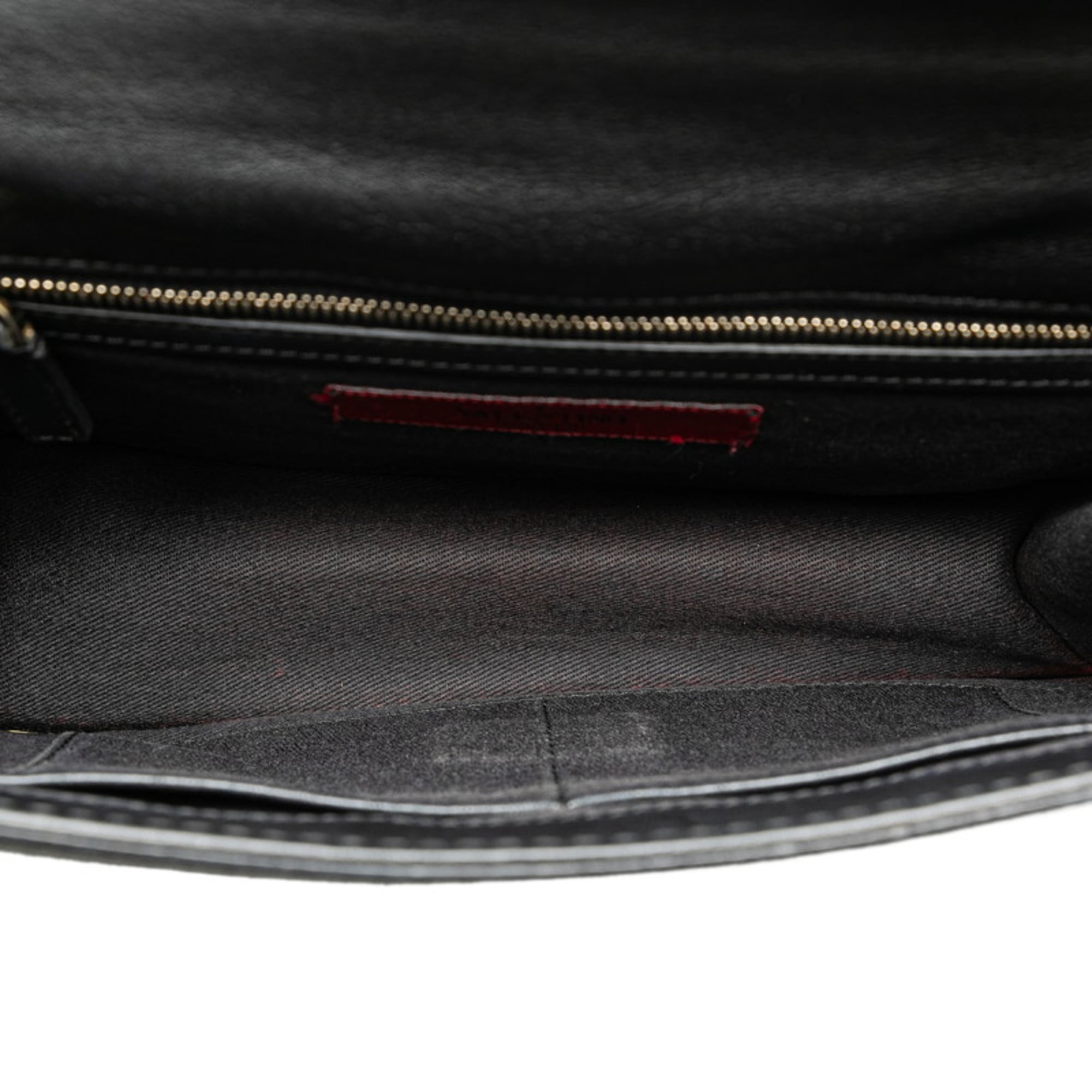 Valentino Black Leather Shoulder Bag (Pre-Owned)