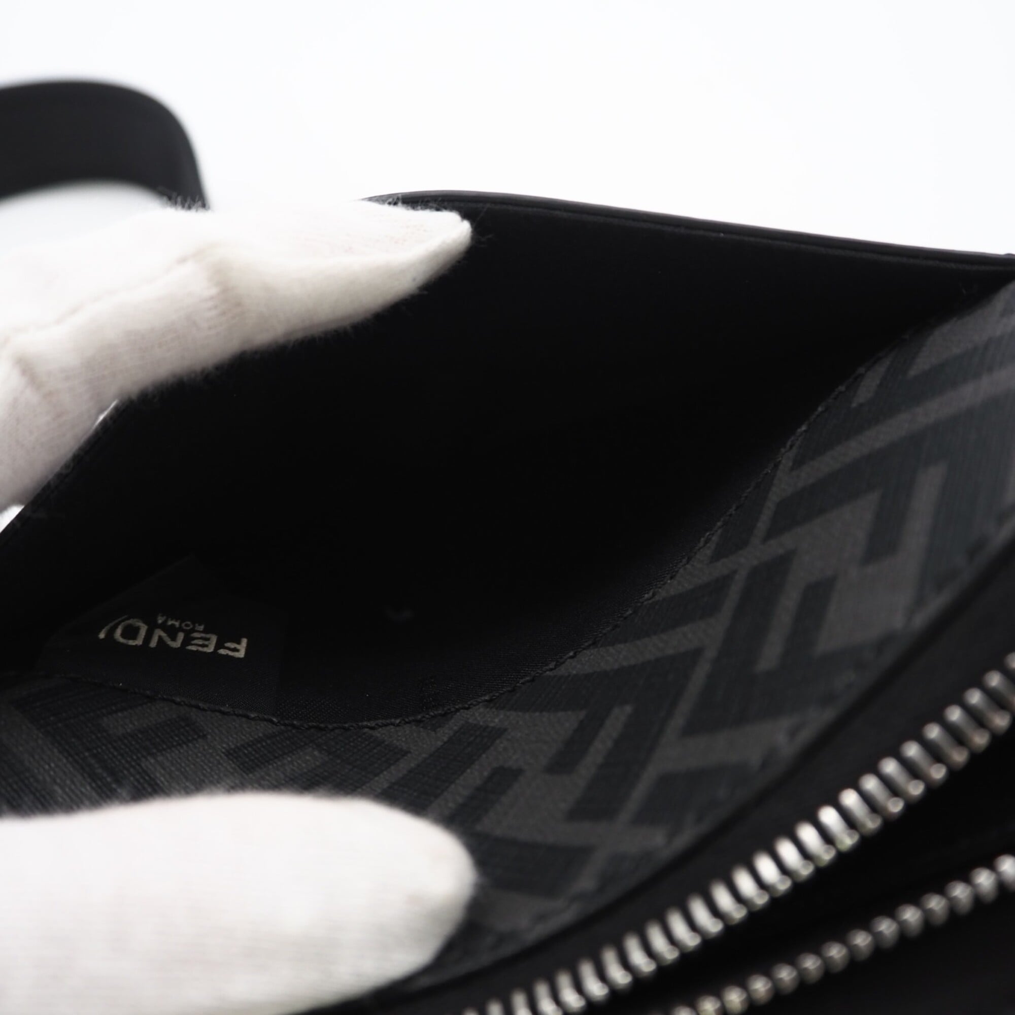 Fendi Black Gray Canvas Leather Pouch Shoulder Bag (Pre-Owned)