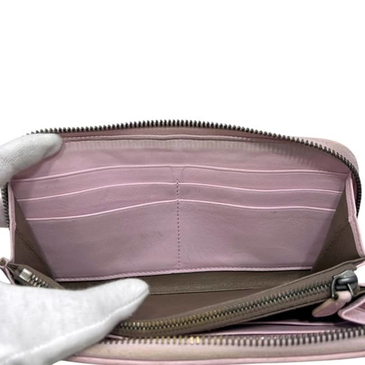 Bottega Veneta Pink Leather Long Wallet (Bi-Fold) (Pre-Owned)