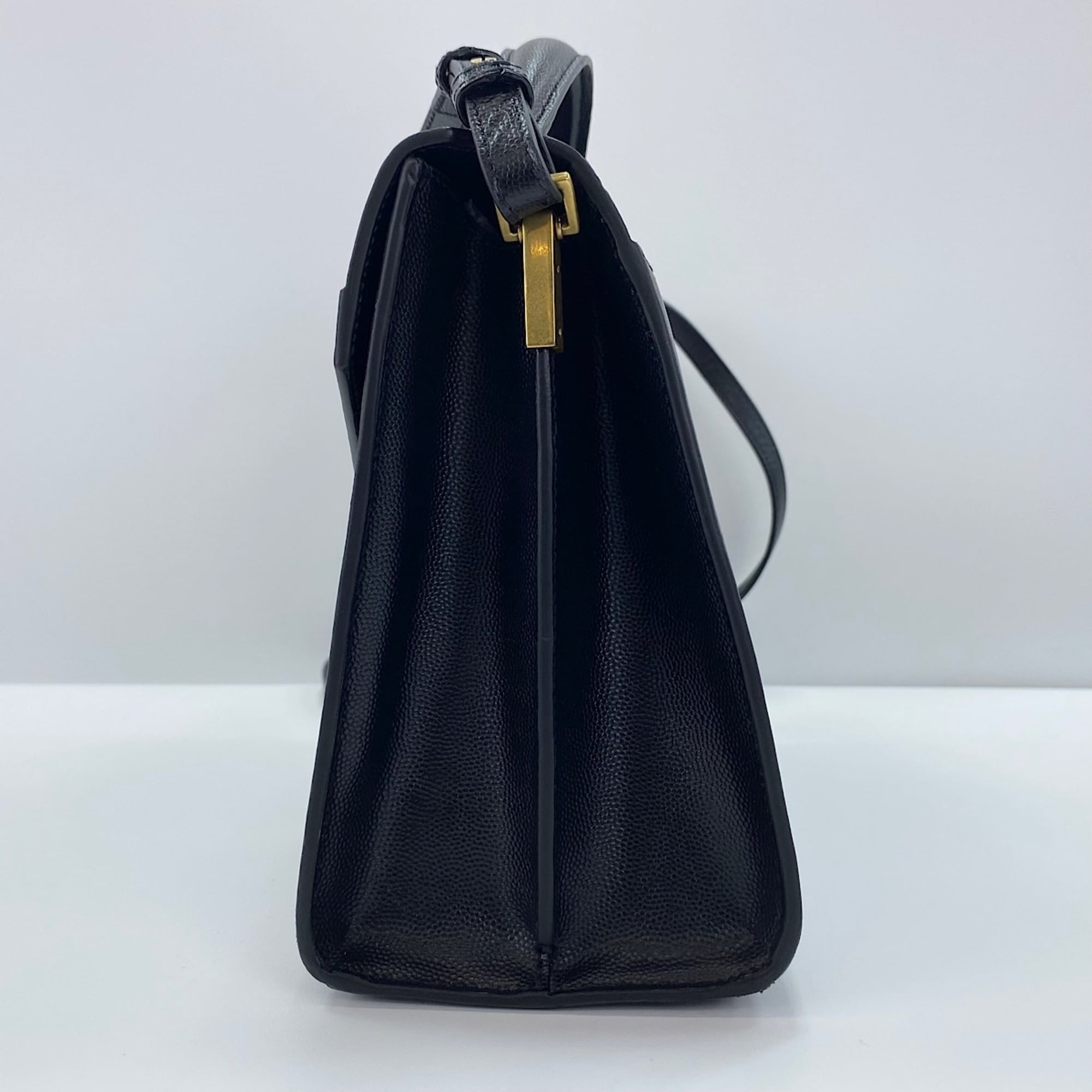 Yves Saint Laurent Cassandre Black Handbag (Pre-Owned)