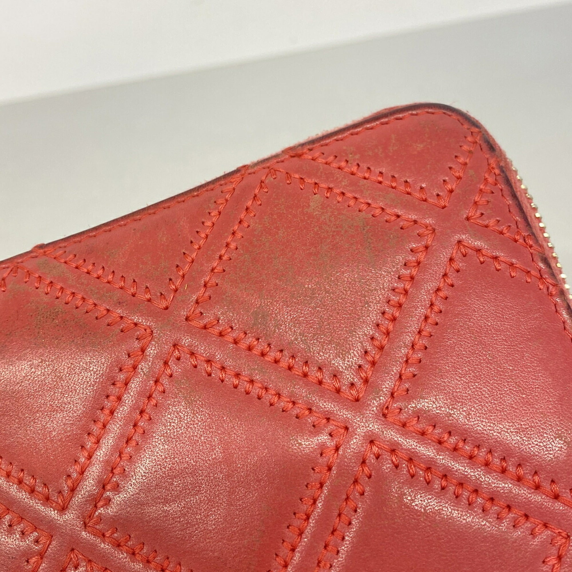 Chanel Pink Leather Long Wallet (Bi-Fold) (Pre-Owned)