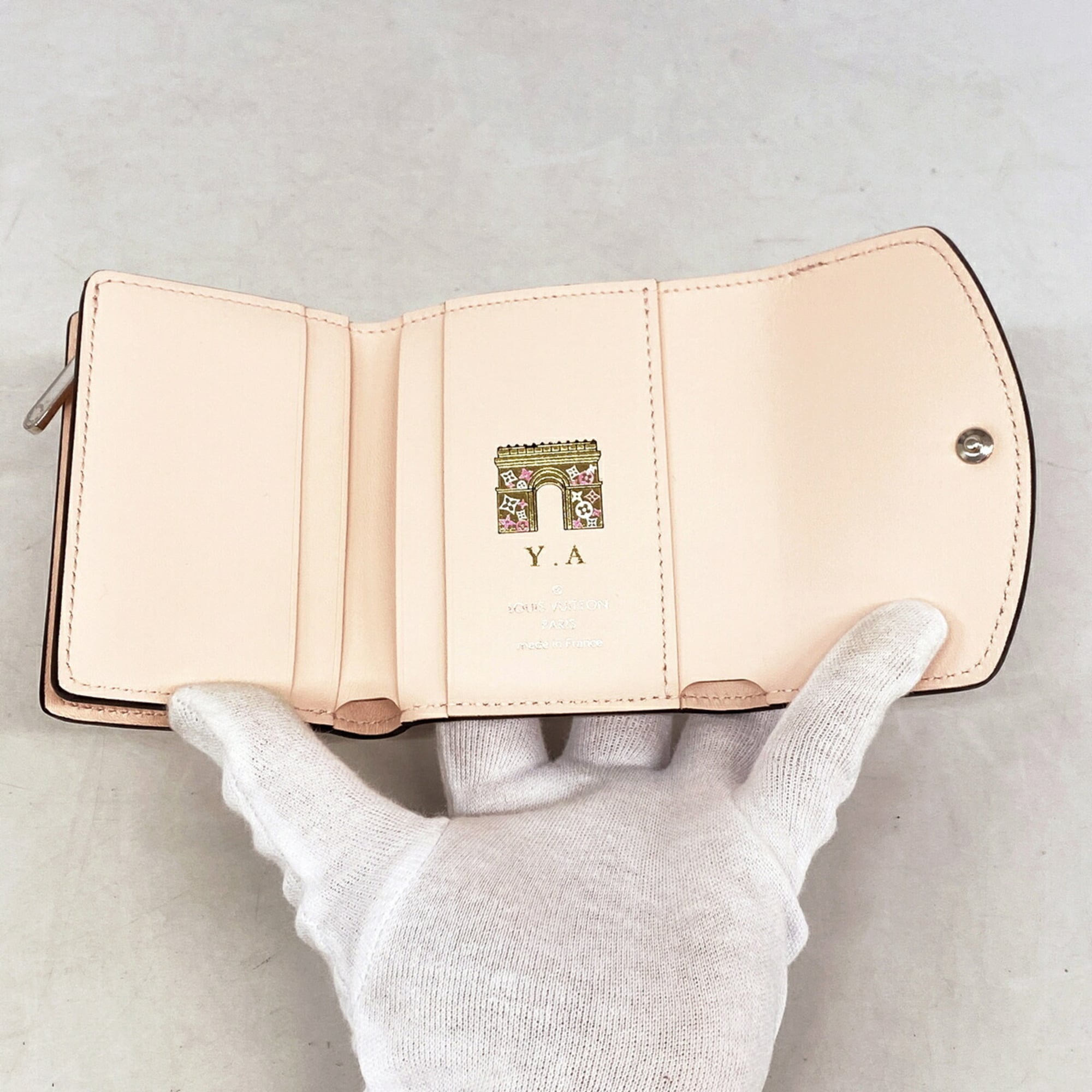 Louis Vuitton Magnolia Wallet (Tri-Fold) (Pre-Owned)