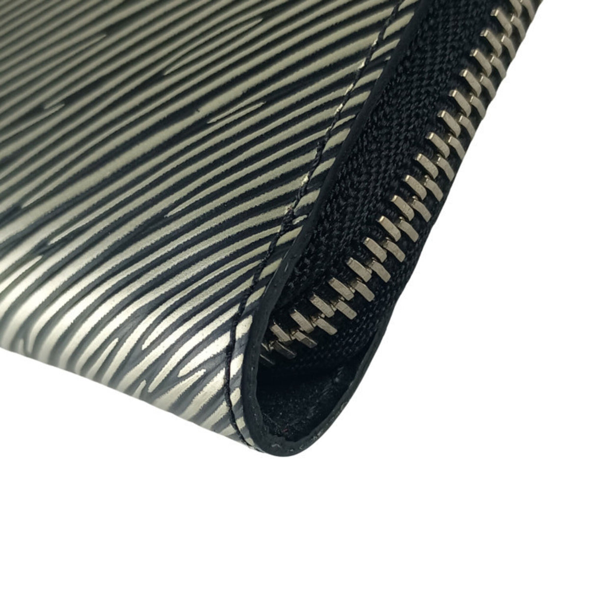 Louis Vuitton Platine Epi Leather Clutch Bag Pochette (Pre-Owned)