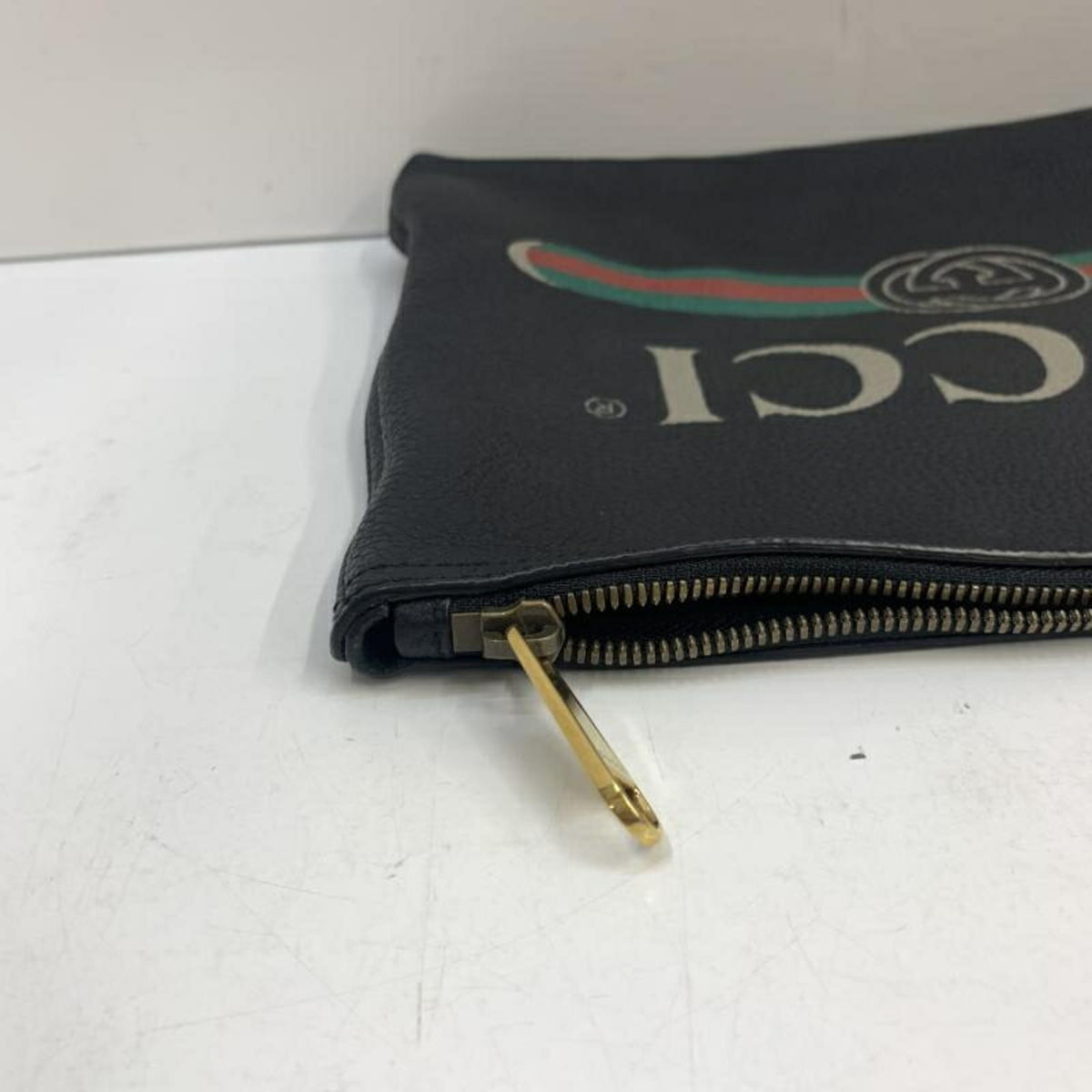 Gucci Black Clutch Bag (Pre-Owned)