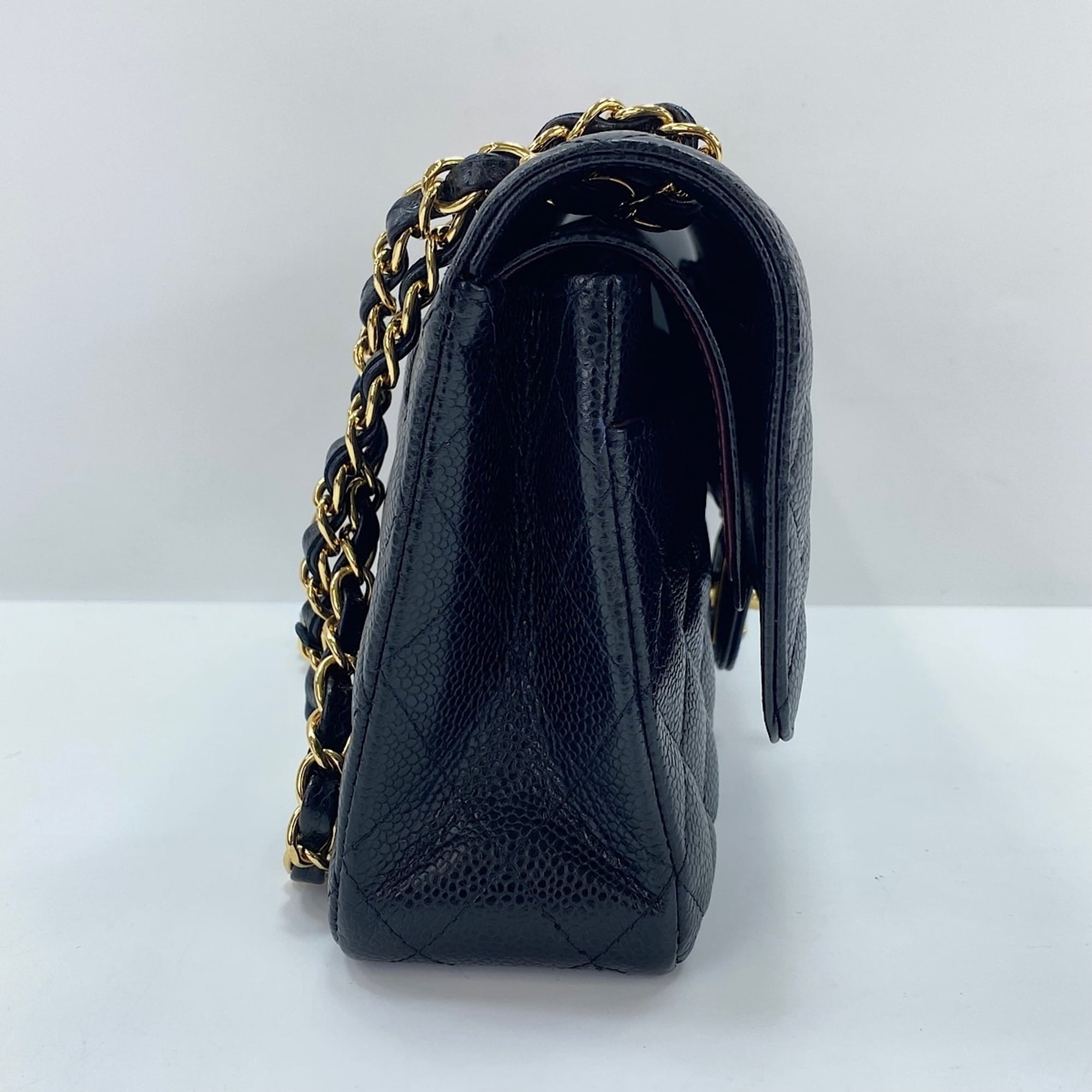 Chanel Black Handbag (Pre-Owned)