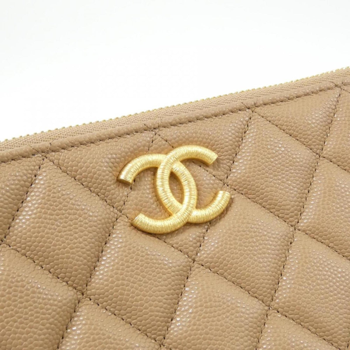 Chanel Beige Grained Calfskin Handbag Pouch (Pre-Owned)
