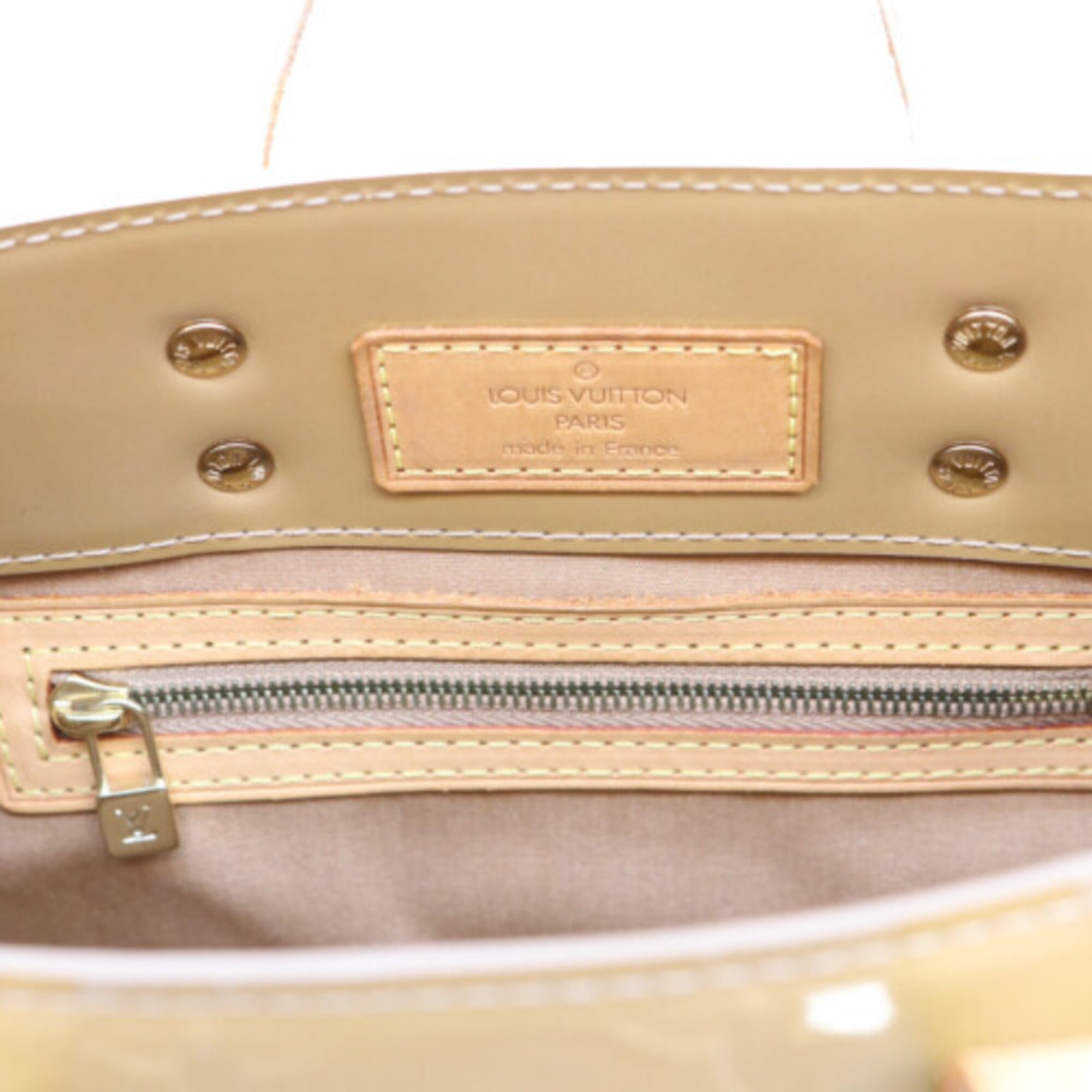 Louis Vuitton Beige Vernis Handbag (Pre-Owned)