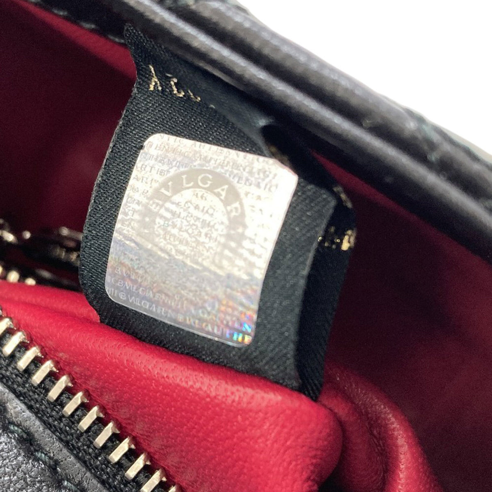 Bvlgari Black Leather Shoulder Bag (Pre-Owned)