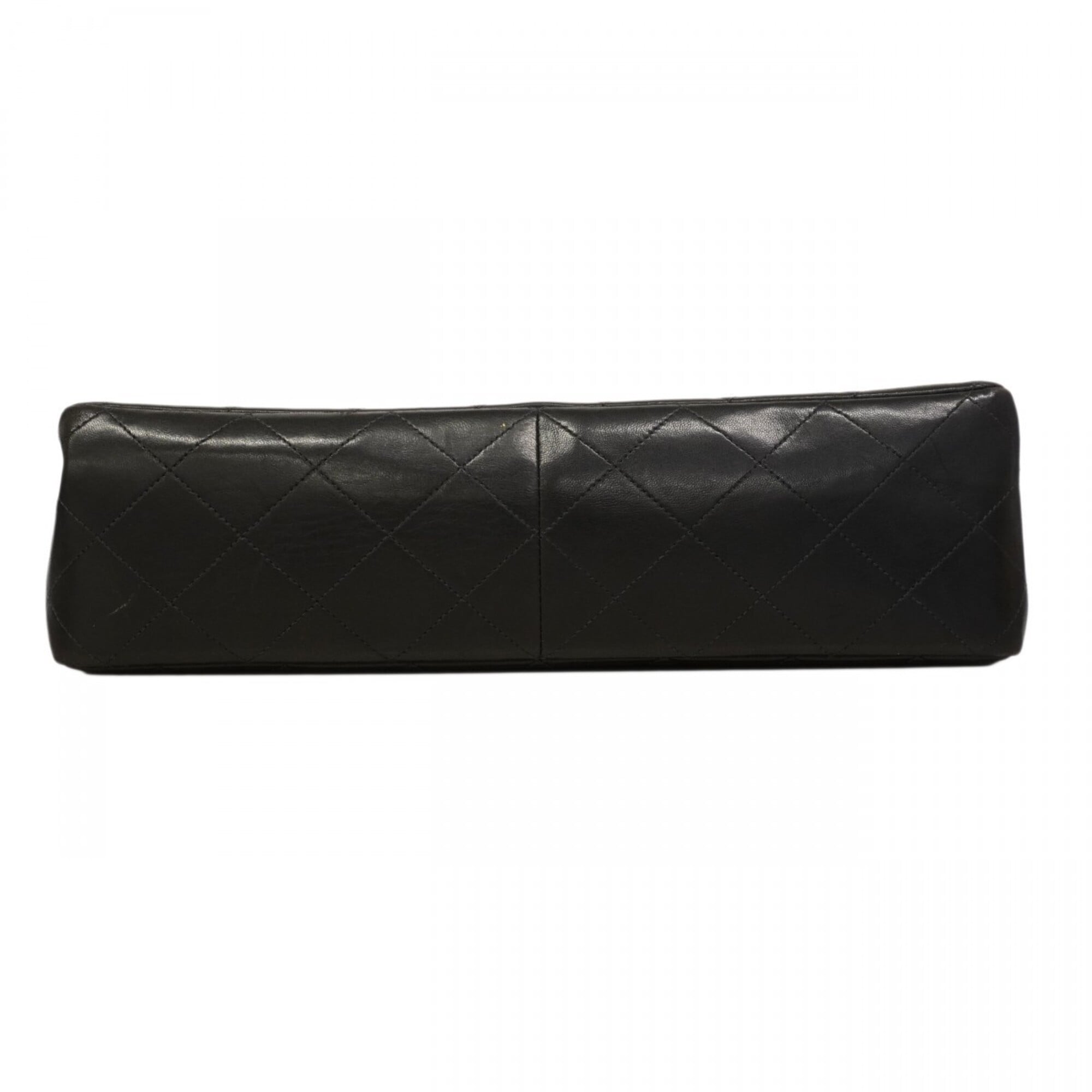 Chanel Black Leather Shoulder Bag (Pre-Owned)
