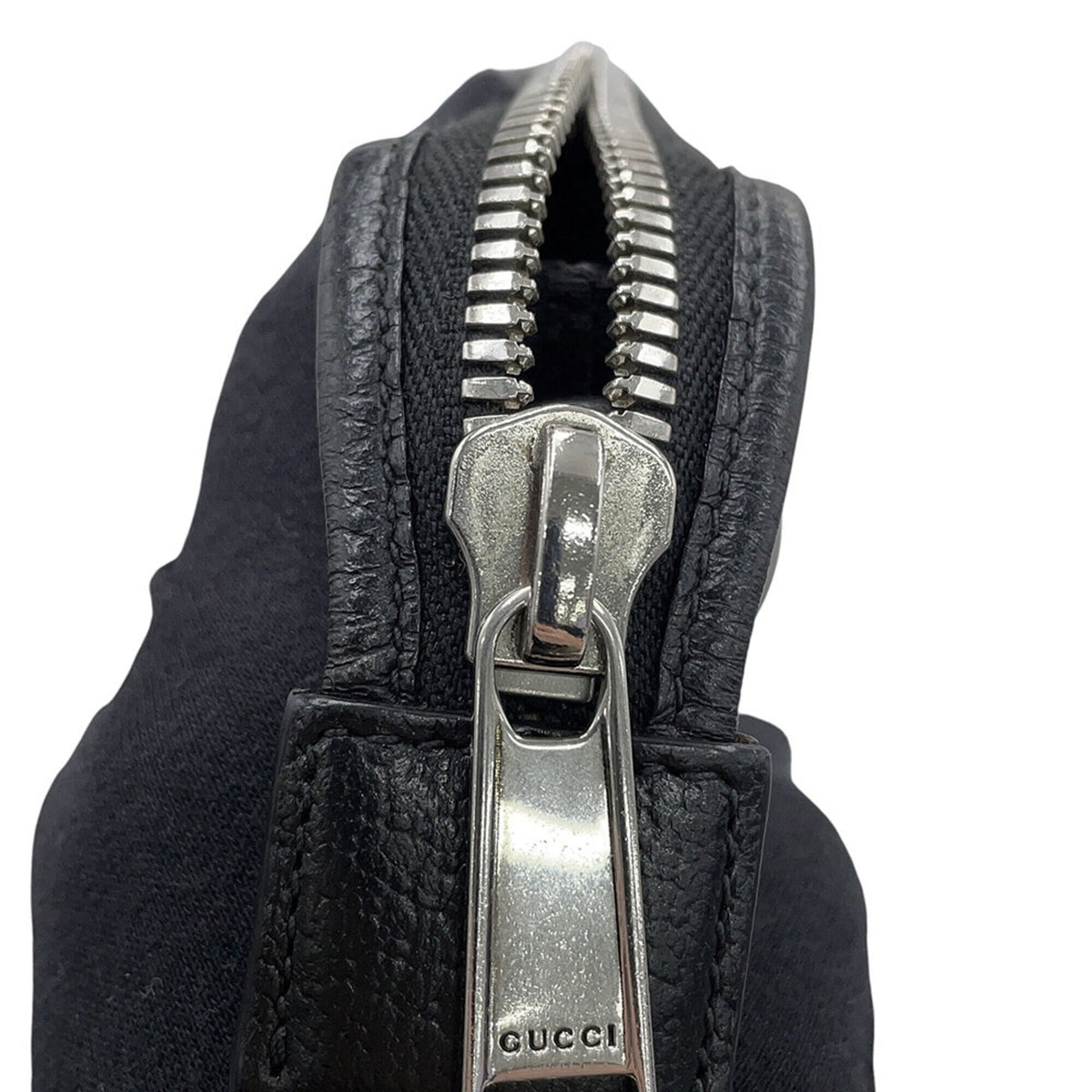 Gucci Black Canvas Handbag Messenger Bag Shoulder Bag (Pre-Owned)
