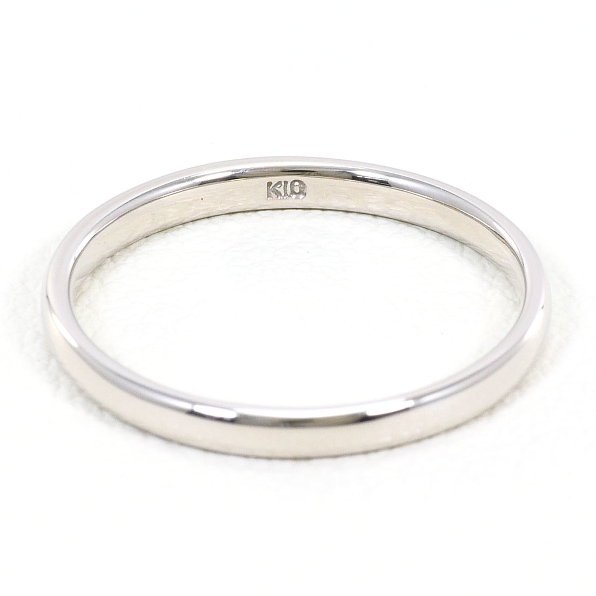 Unbranded White Gold White Gold (10K) Band Ring (Pre-Owned)
