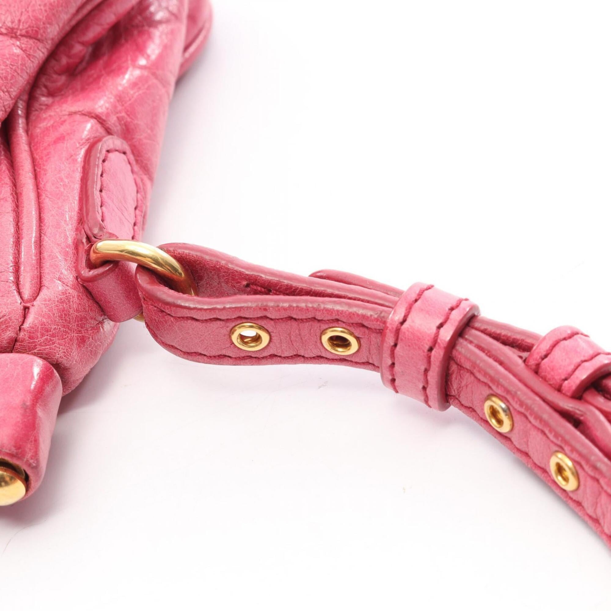 Miu Miu Pink Leather Clutch Bag Handbag (Pre-Owned)