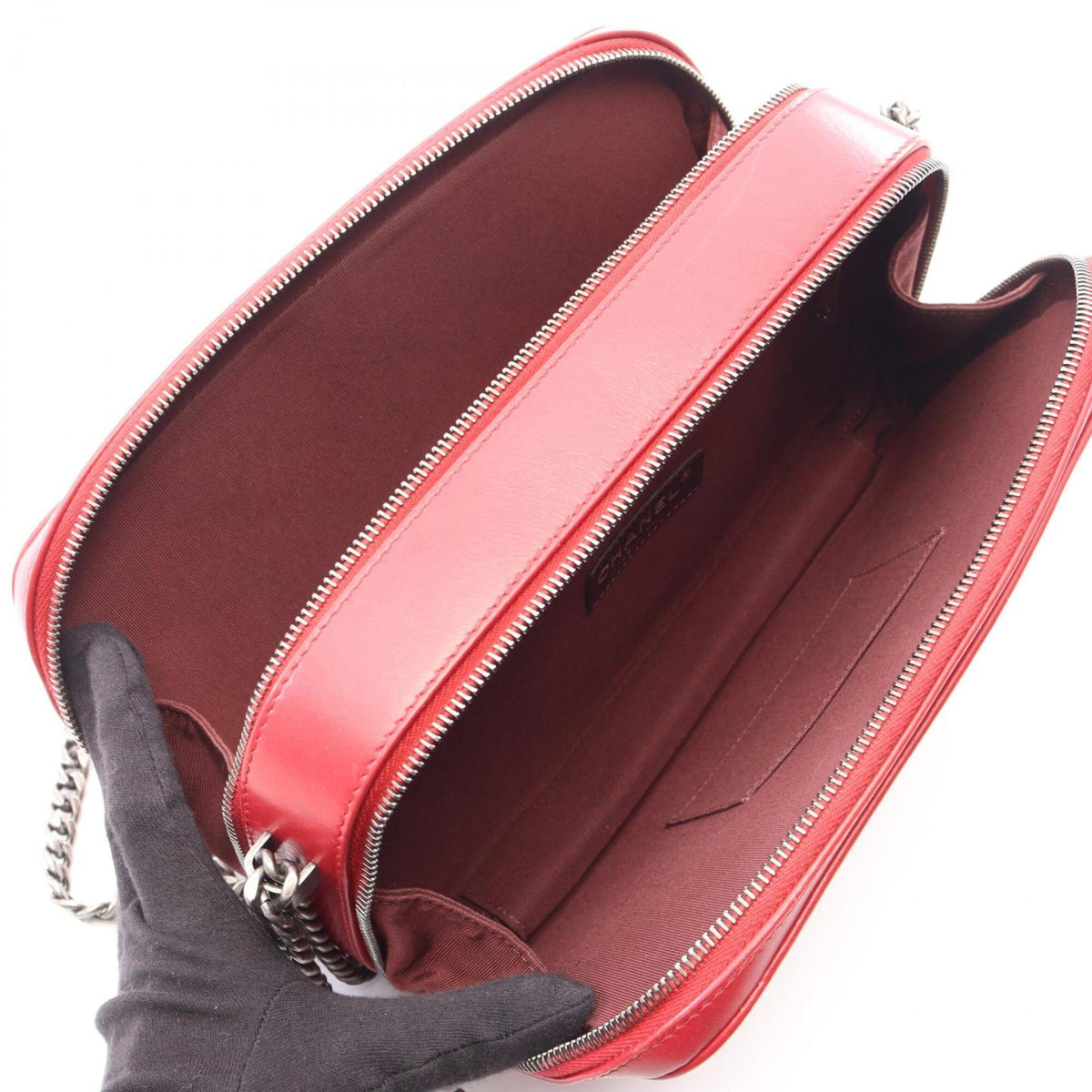 Chanel Red Color Leather Handbag Shoulder Bag (Pre-Owned)