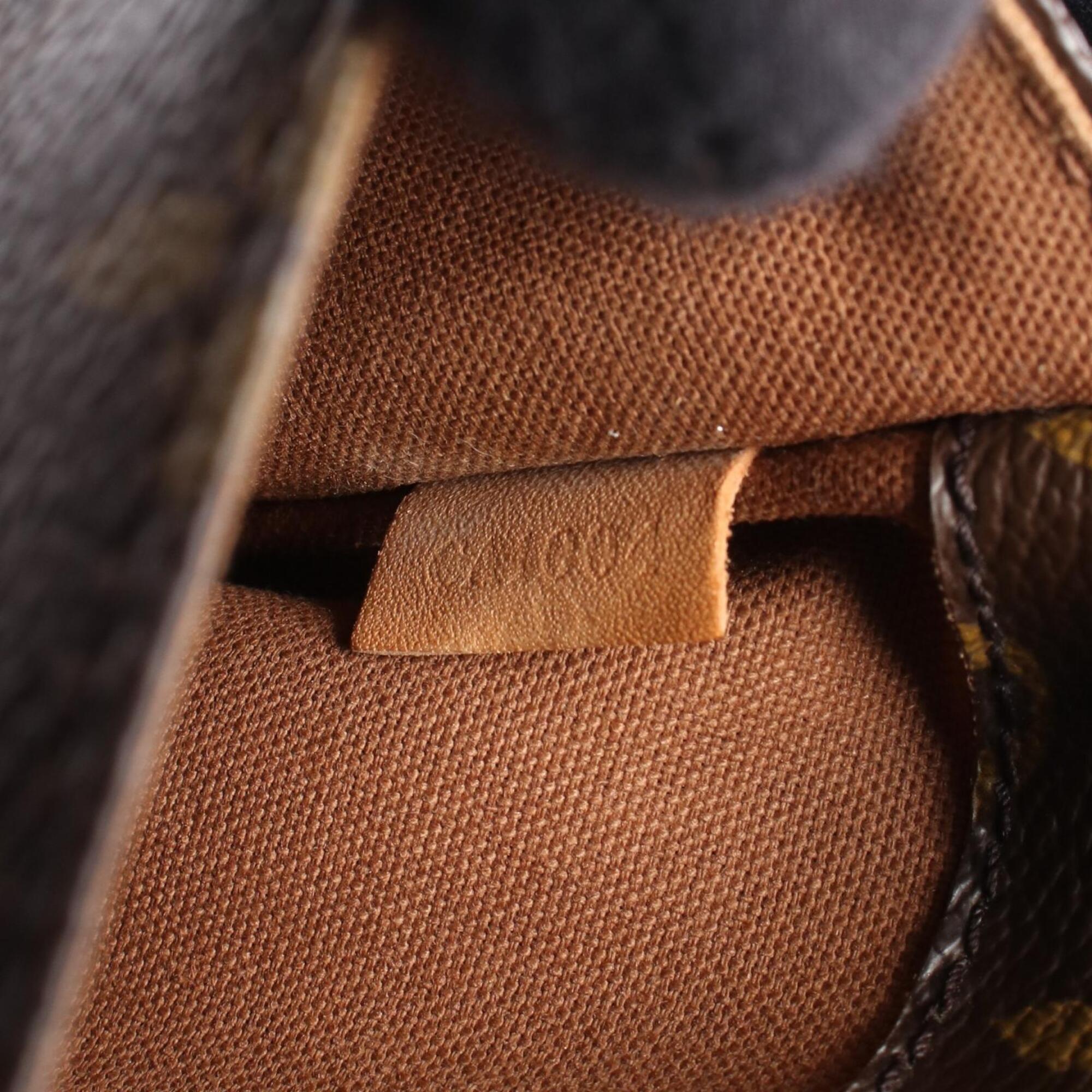 Louis Vuitton Brown Monogram Coated Canvas Leather Fanny Pack Handbag (Pre-Owned)