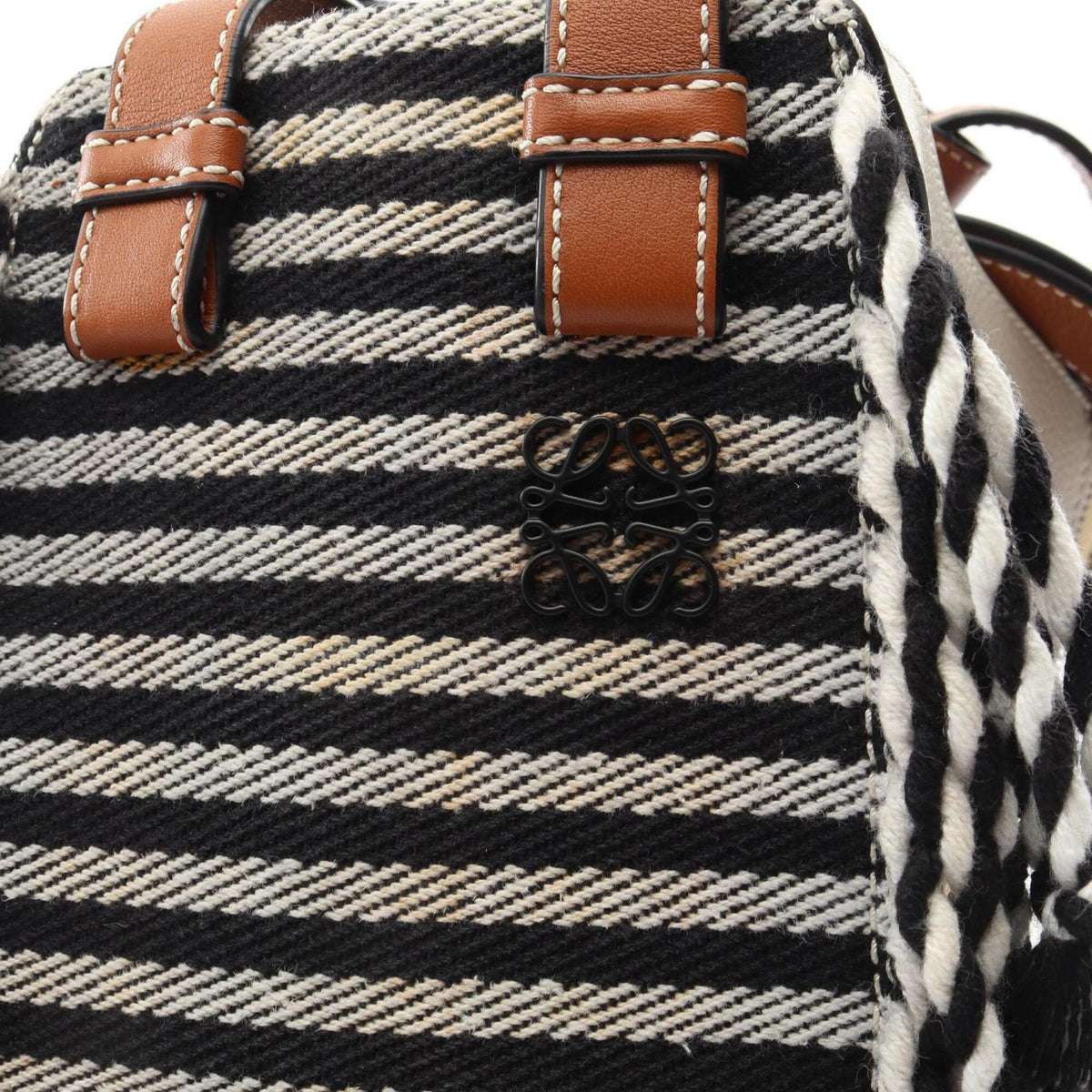 Loewe Black Brown White Leather Canvas Handbag (Pre-Owned)