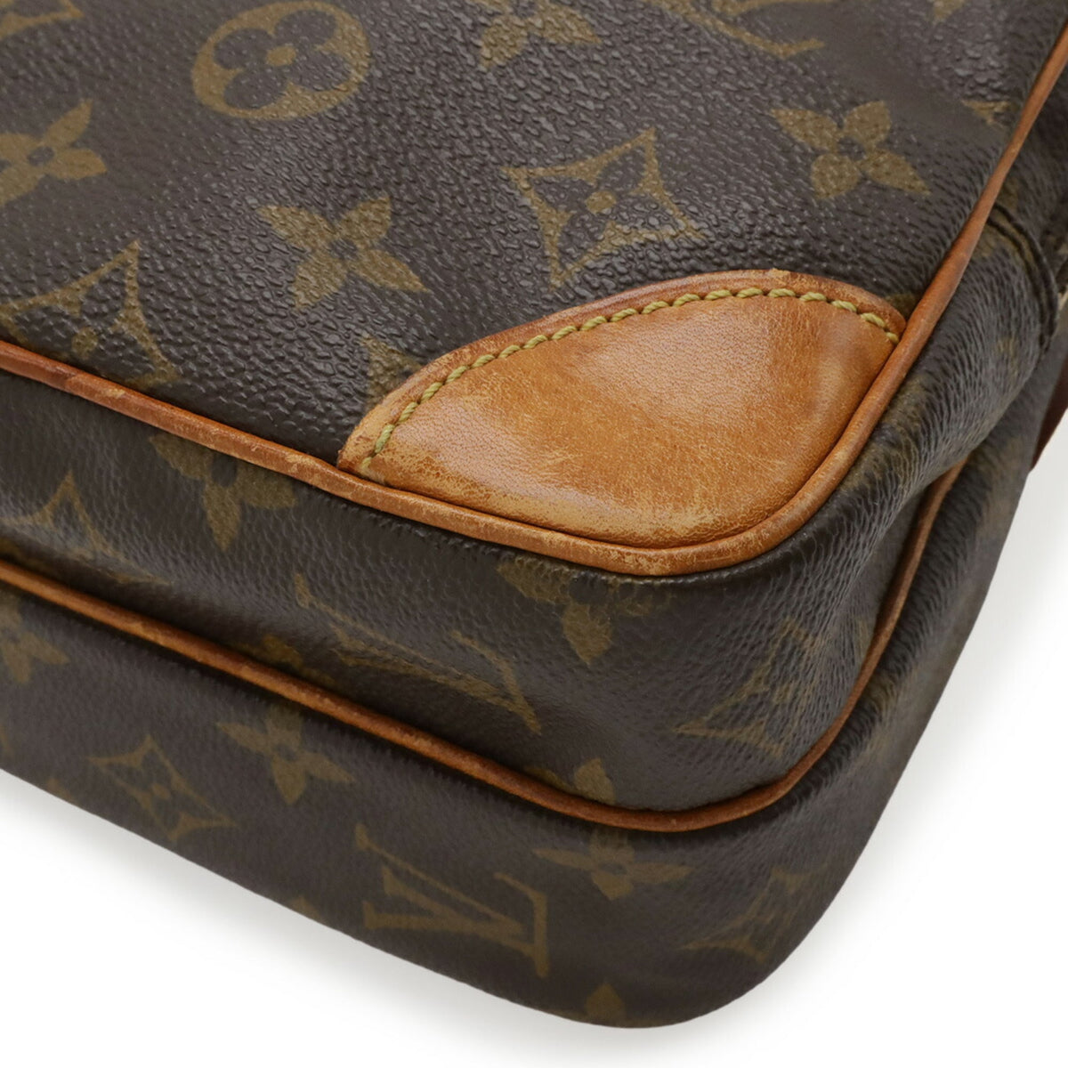 Louis Vuitton Brown Monogram Monogram Pochette Shoulder Bag (Pre-Owned)
