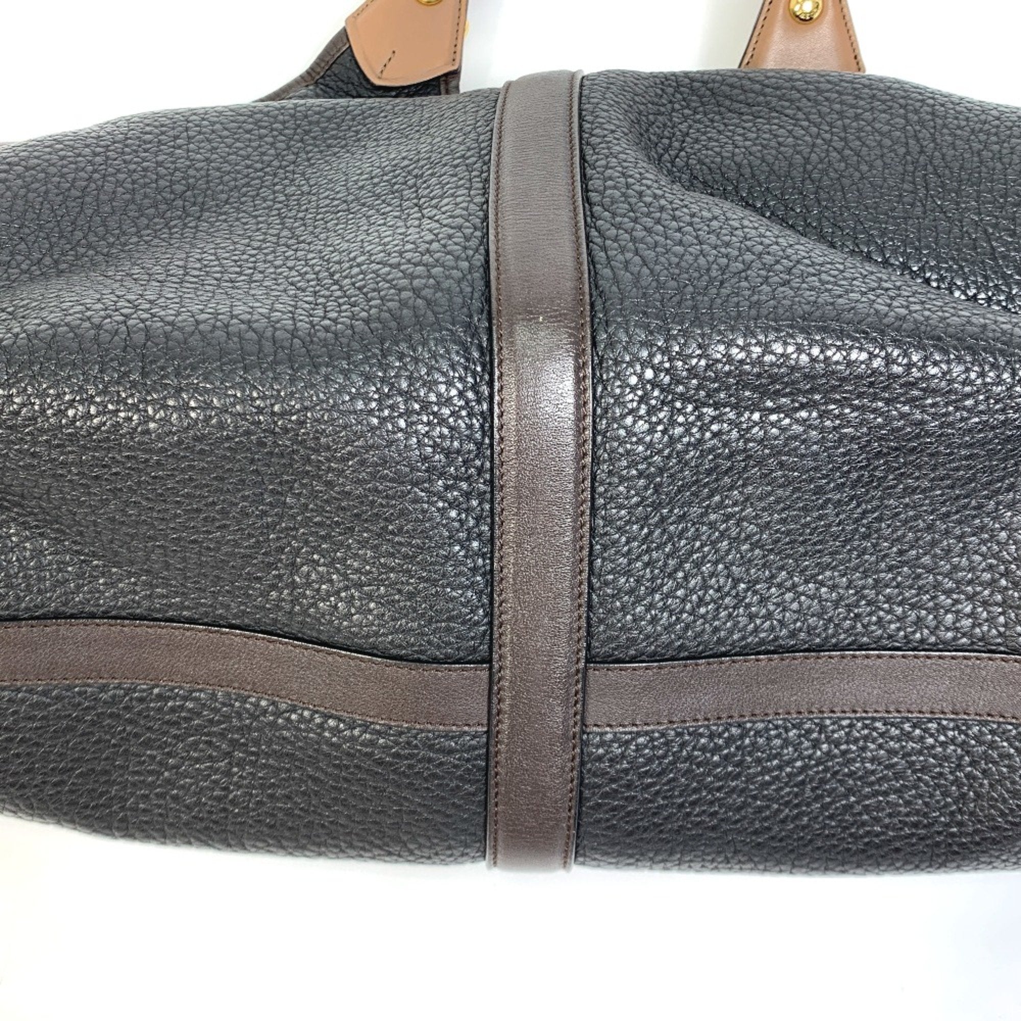 Loewe Black Leather Handbag (Pre-Owned)