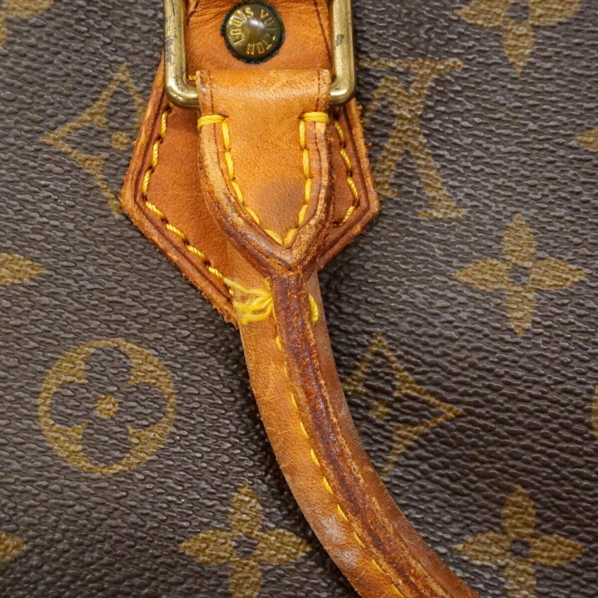 Louis Vuitton Brown Handbag (Pre-Owned)