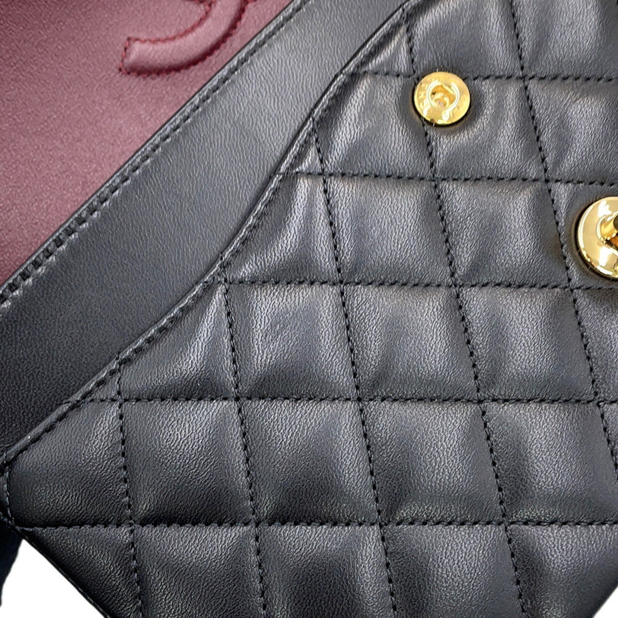 Chanel Black Leather Handbag Shoulder Bag (Pre-Owned)