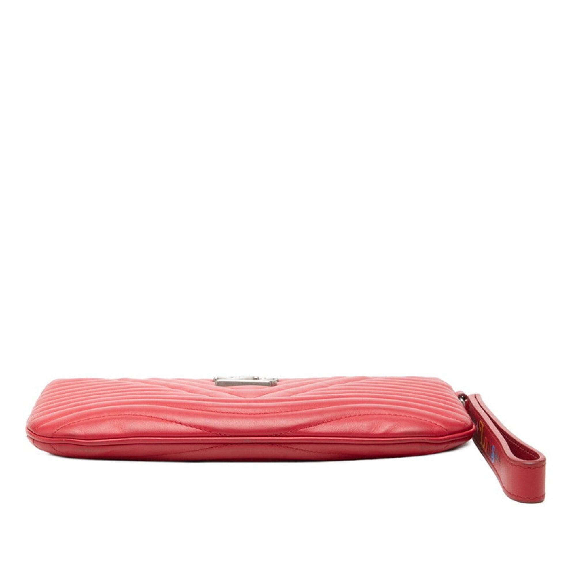 Louis Vuitton Red Color Leather Clutch Bag (Pre-Owned)