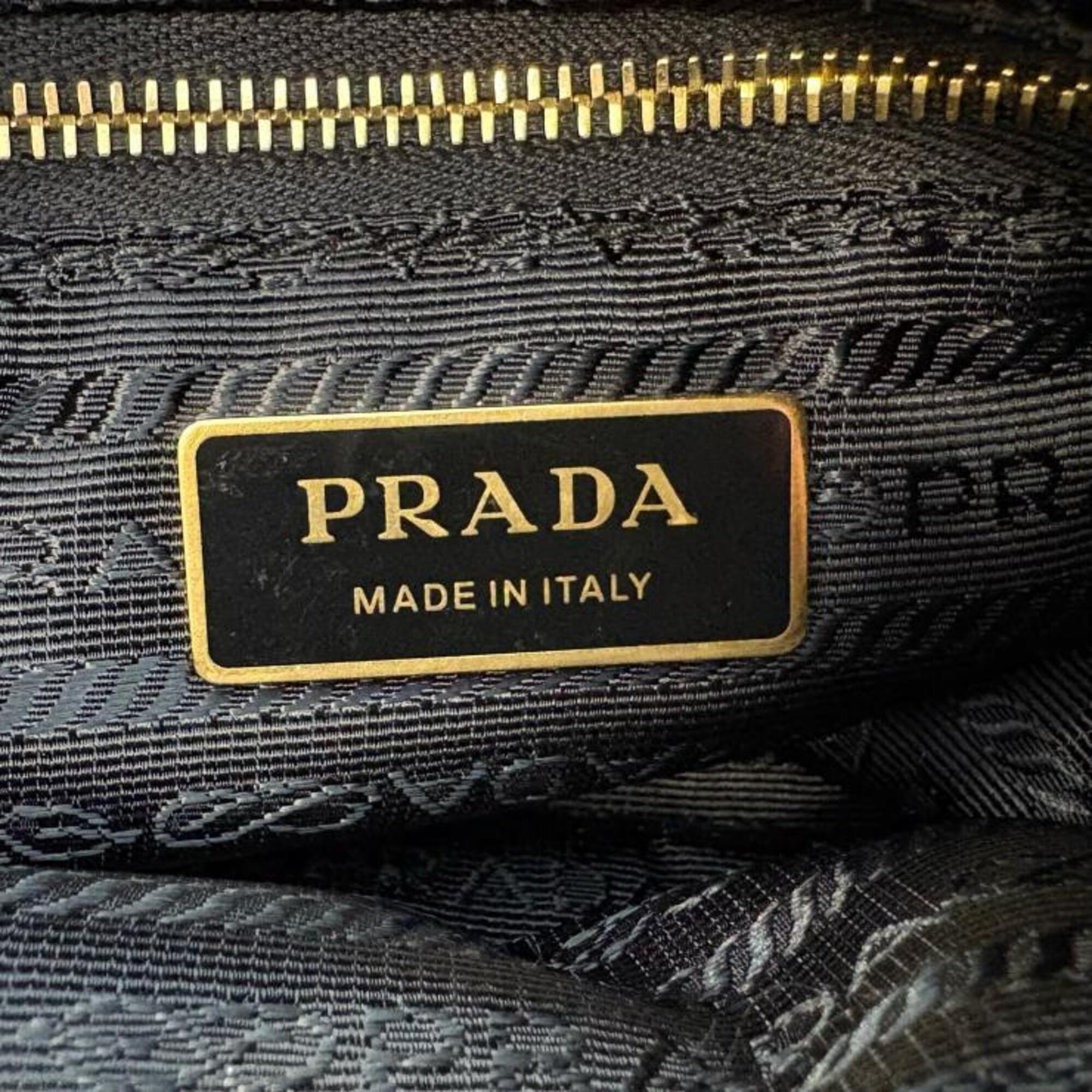 Prada Black Nylon Shoulder Bag (Pre-Owned)