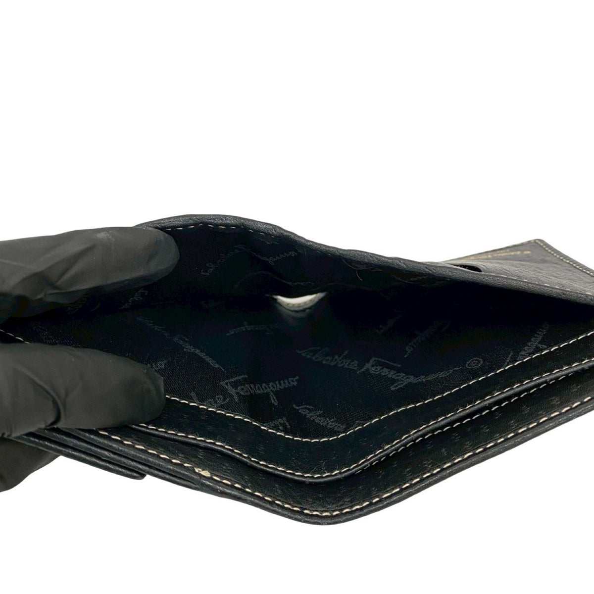 Salvatore Ferragamo Black Leather Wallet (Bi-Fold) (Pre-Owned)