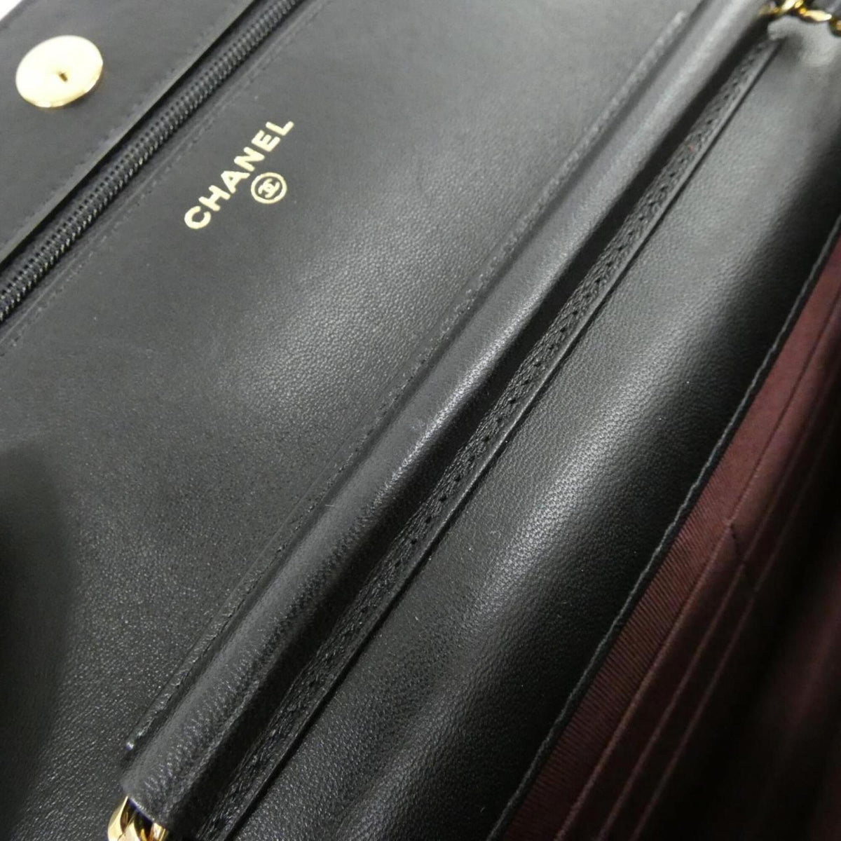 Chanel Black Leather Chain/Shoulder Wallet (Pre-Owned)