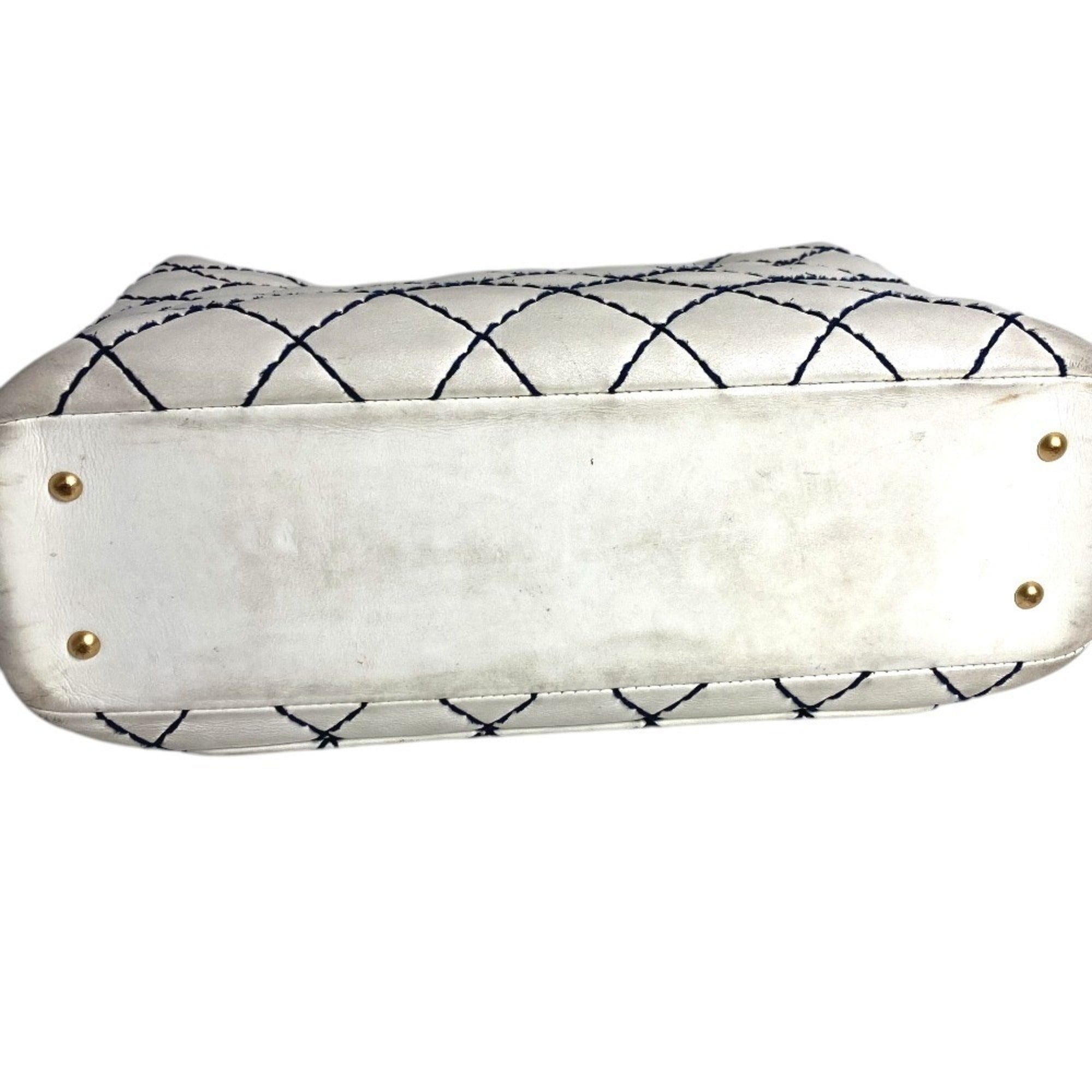Chanel Navy White Leather Shoulder Bag Tote Bag (Pre-Owned)