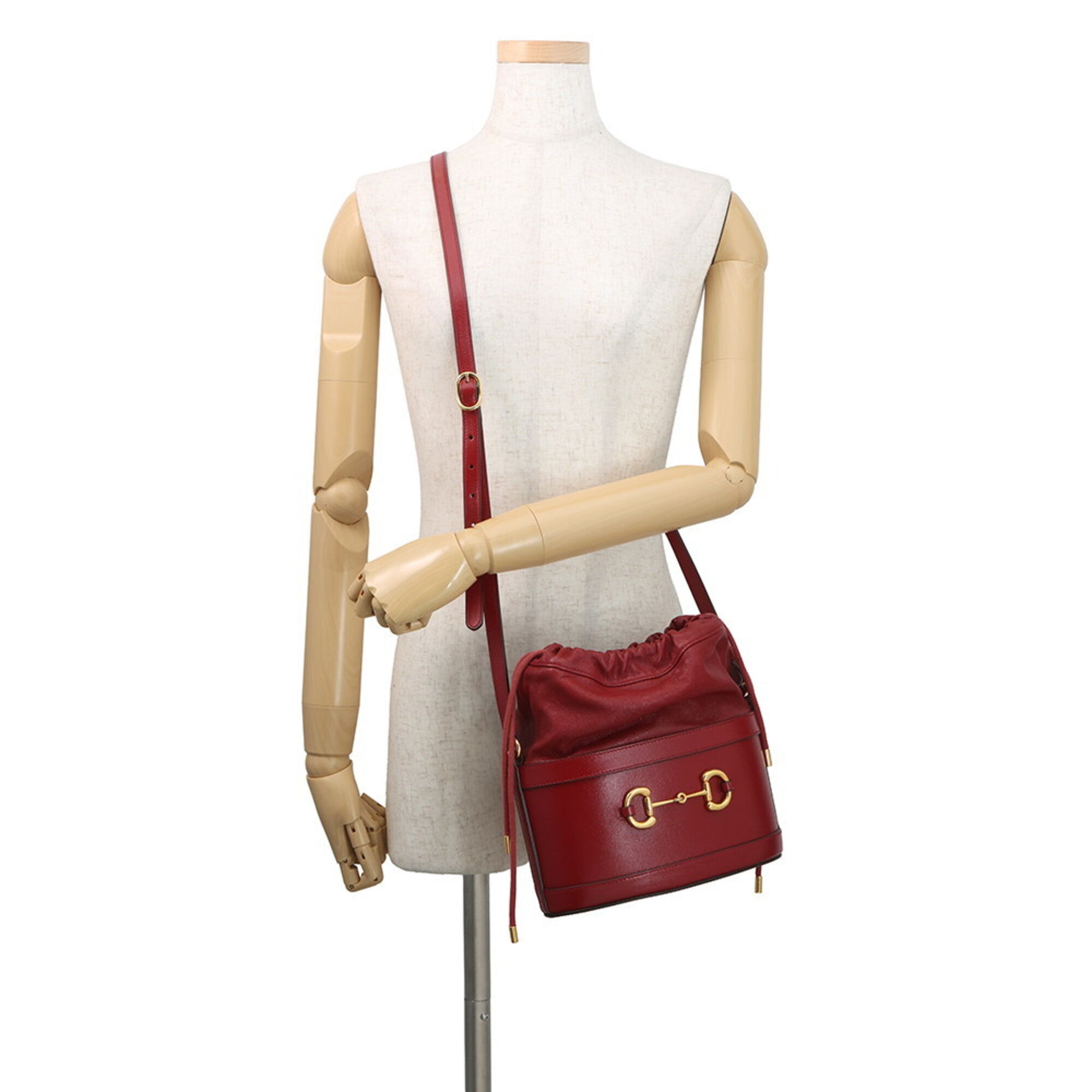Gucci Horsebit Red Color Leather Handbag Shoulder Bag (Pre-Owned)