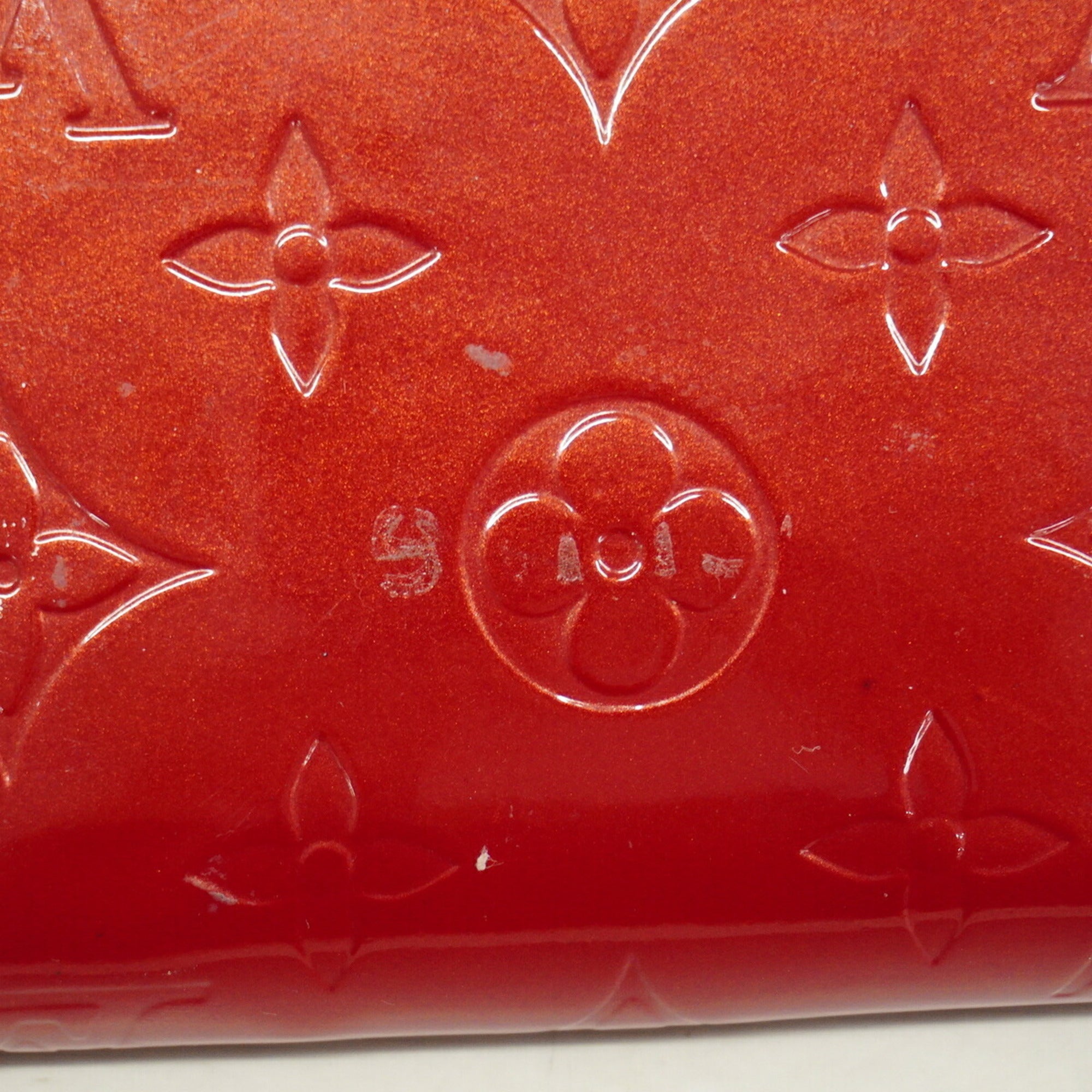 Louis Vuitton Pomme D'amour Long Wallet (Bi-Fold) (Pre-Owned)
