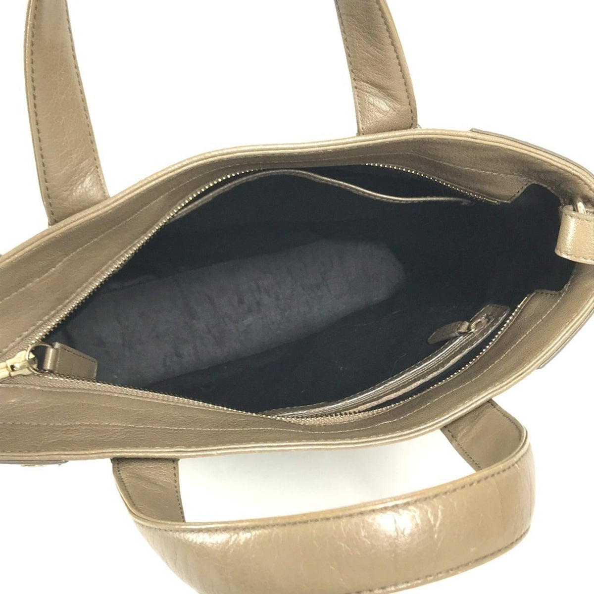 Bvlgari Gray Leather Handbag Shoulder Bag Tote Bag (Pre-Owned)