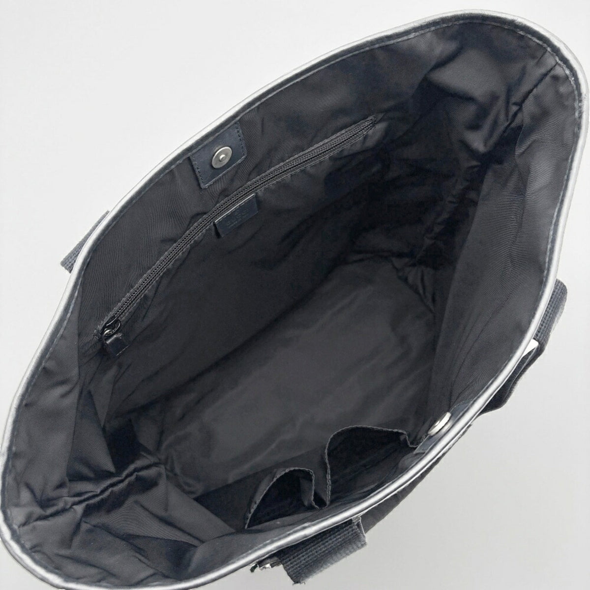 Gucci Black Leather Tote Bag (Pre-Owned)