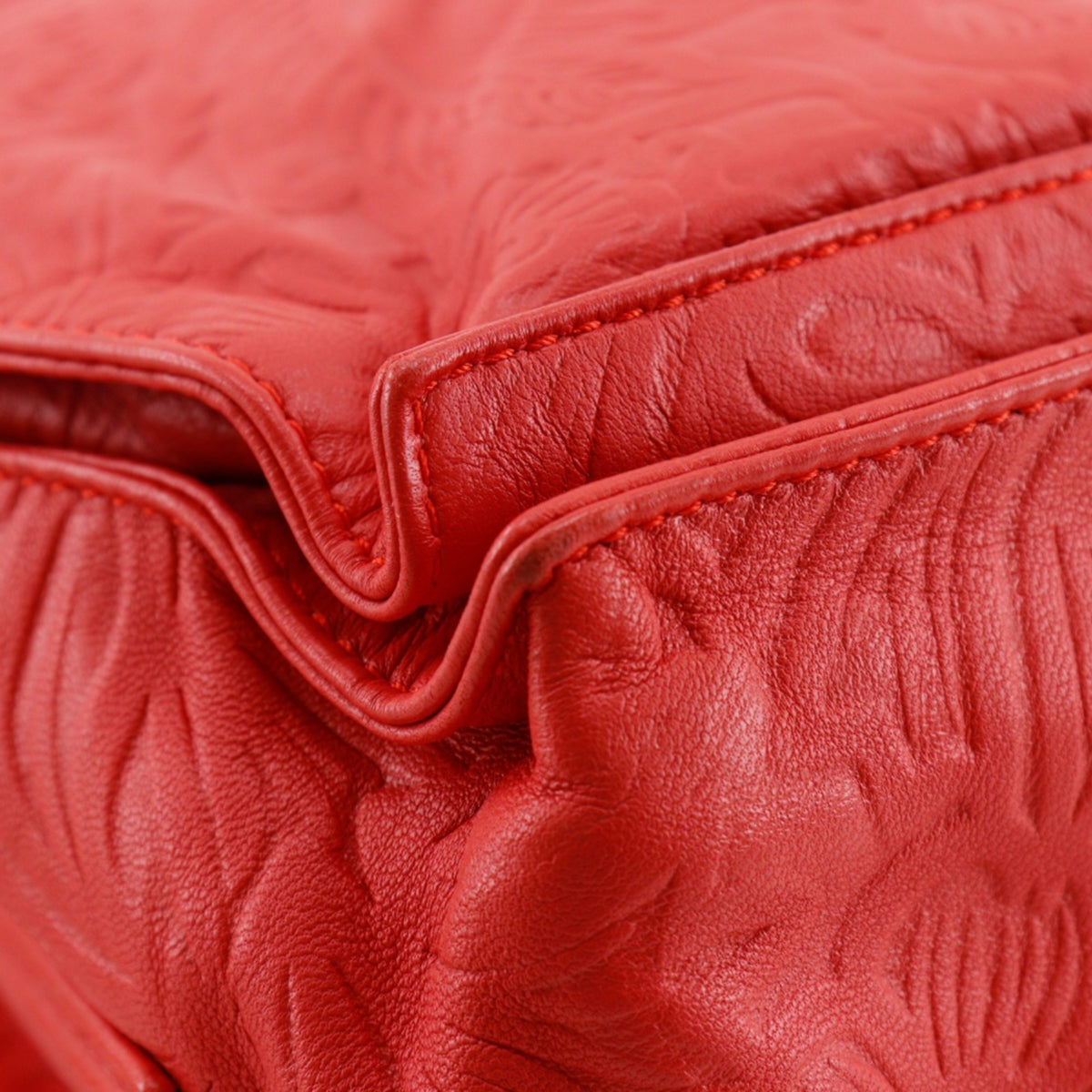 Loewe Flamenco Red Color Leather Shoulder Bag (Pre-Owned)