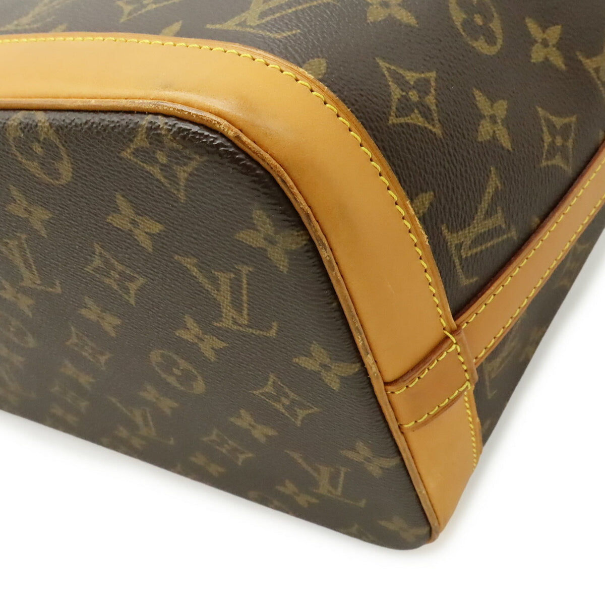 Louis Vuitton Brown Monogram Shoulder Bag (Pre-Owned)