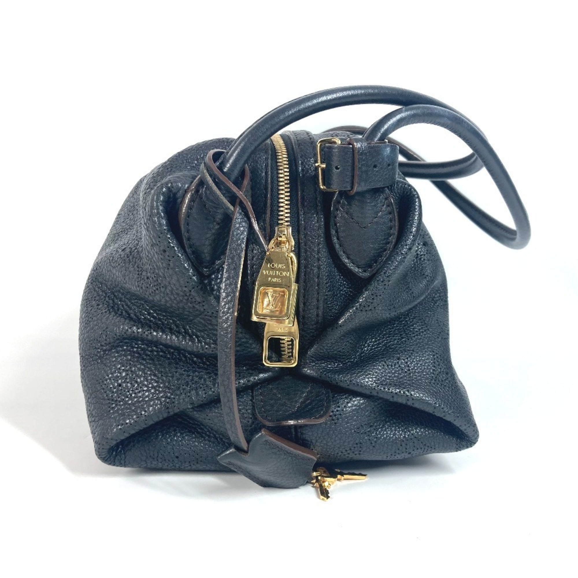 Louis Vuitton Mahina Black Noir Mahina Leather Shoulder Bag (Pre-Owned)