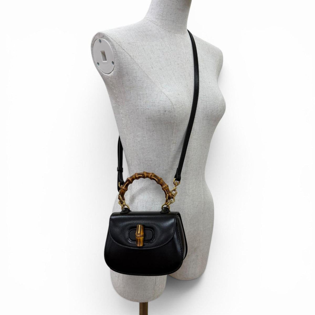 Gucci Black Leather Handbag Shoulder Bag (Pre-Owned)