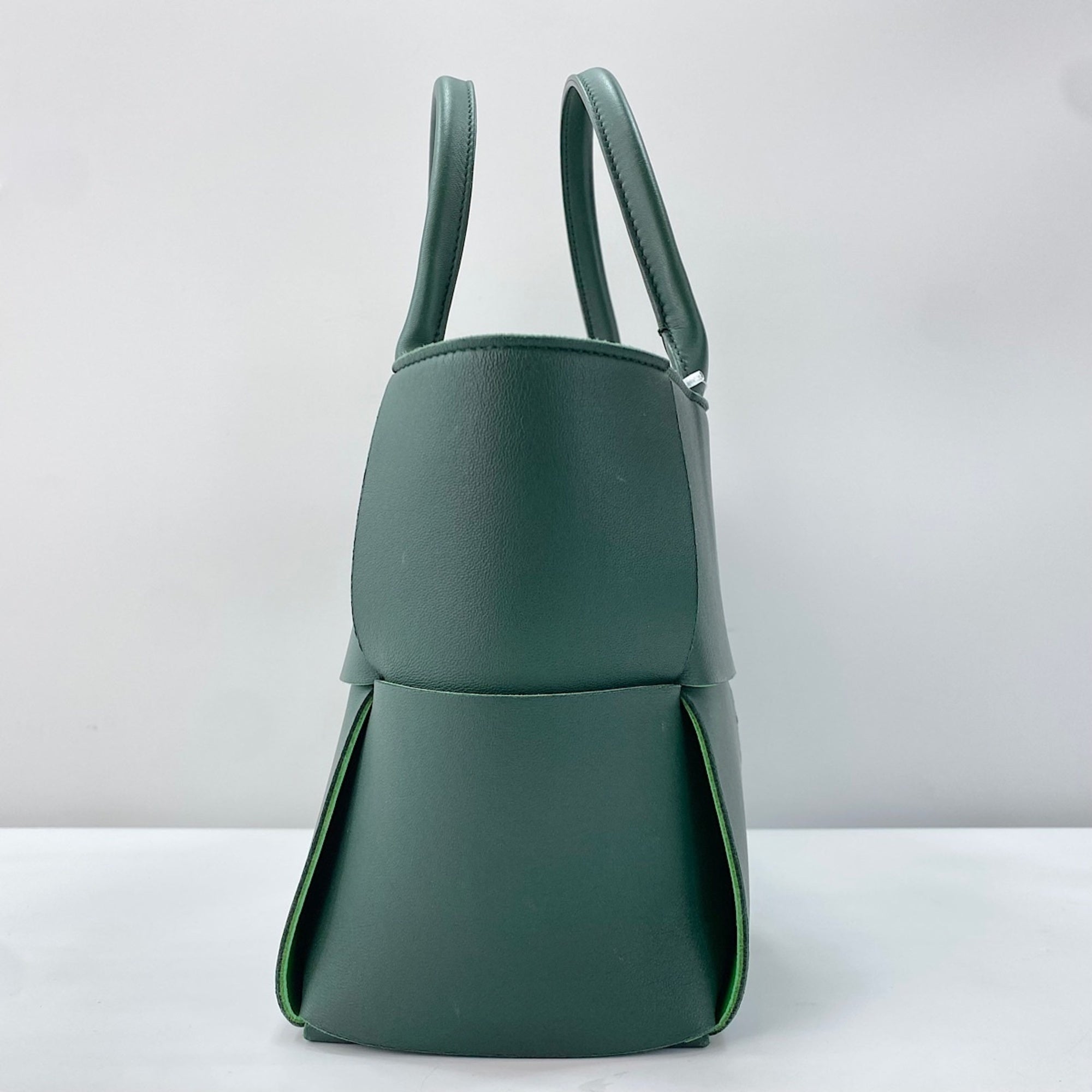 Bottega Veneta Green Handbag Pouch (Pre-Owned)