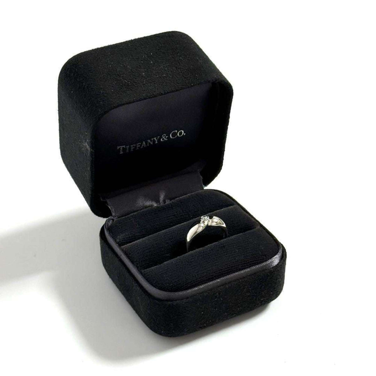 Tiffany Platinum Band Ring (Pre-Owned)