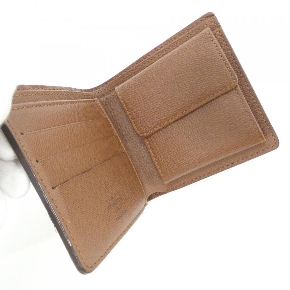 Louis Vuitton Marron Coated Canvas Wallet (Bi-Fold) (Pre-Owned)
