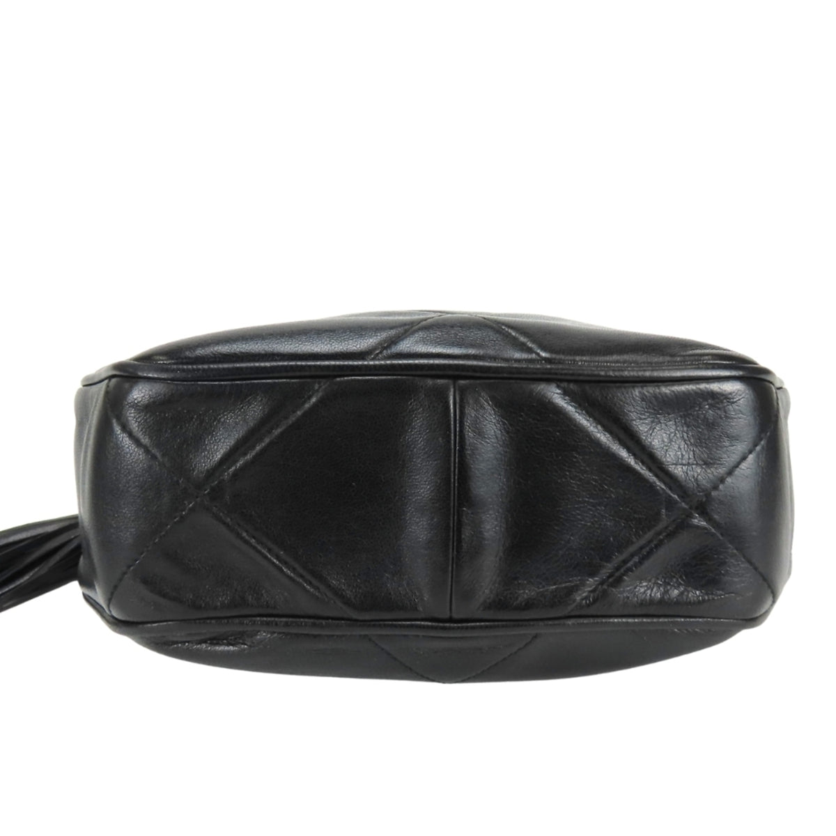 Chanel Black Leather Shoulder Bag (Pre-Owned)
