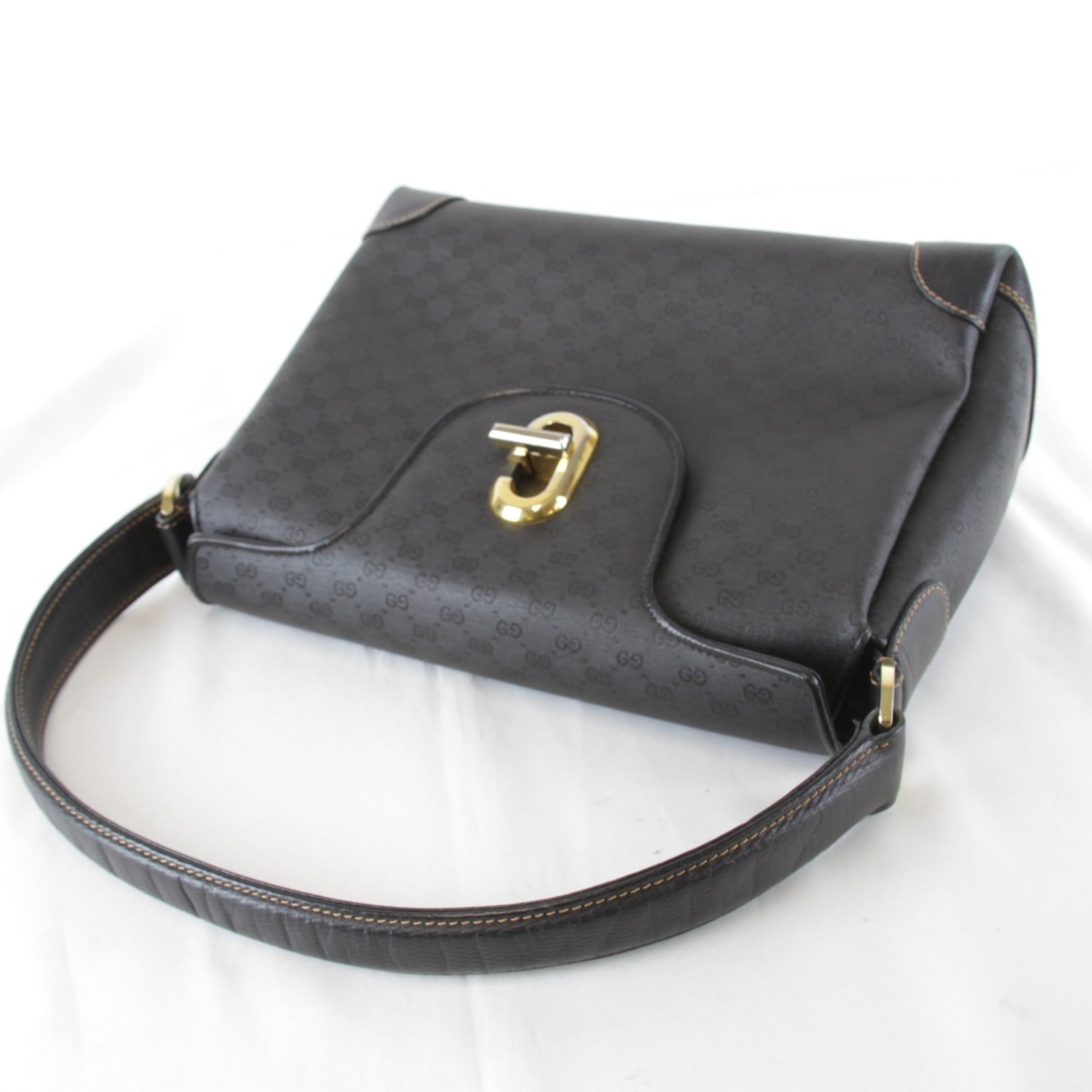 Gucci Microguccissima Black Micro Gg Leather Shoulder Bag (Pre-Owned)