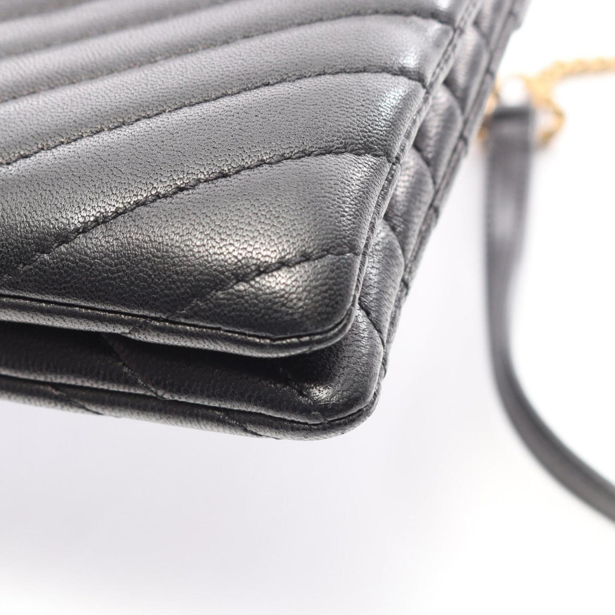 Yves Saint Laurent Black Leather Shoulder Bag (Pre-Owned)