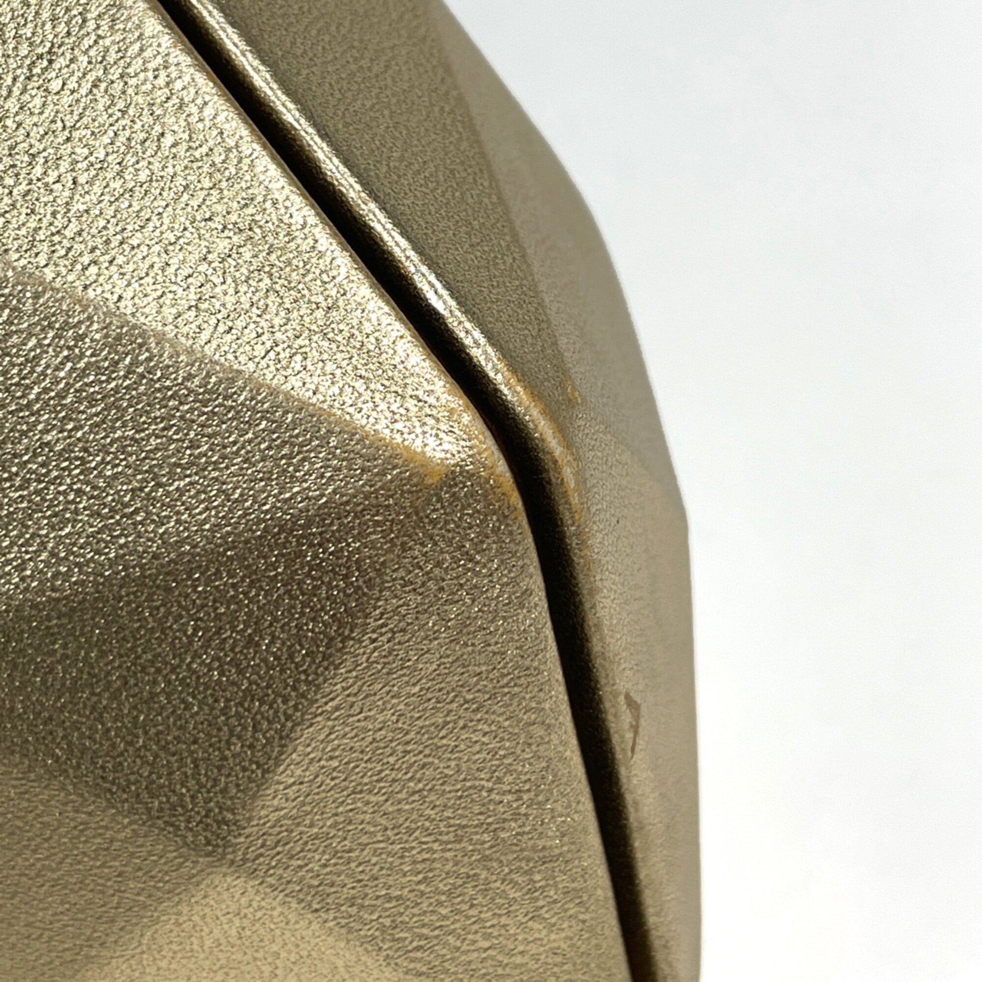 Chanel Gold Leather Clutch Bag (Pre-Owned)