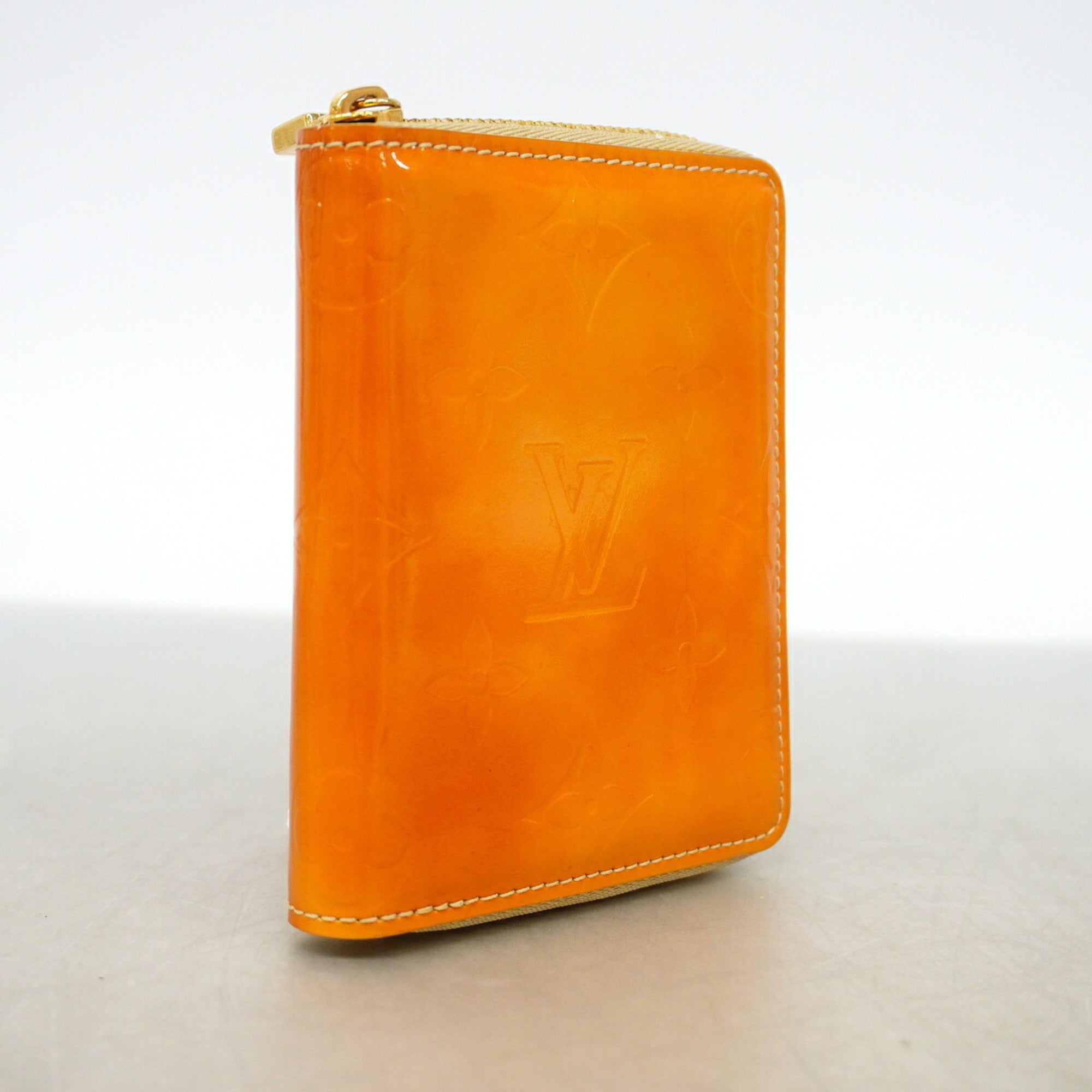 Louis Vuitton Beige Wallet (Bi-Fold) (Pre-Owned)