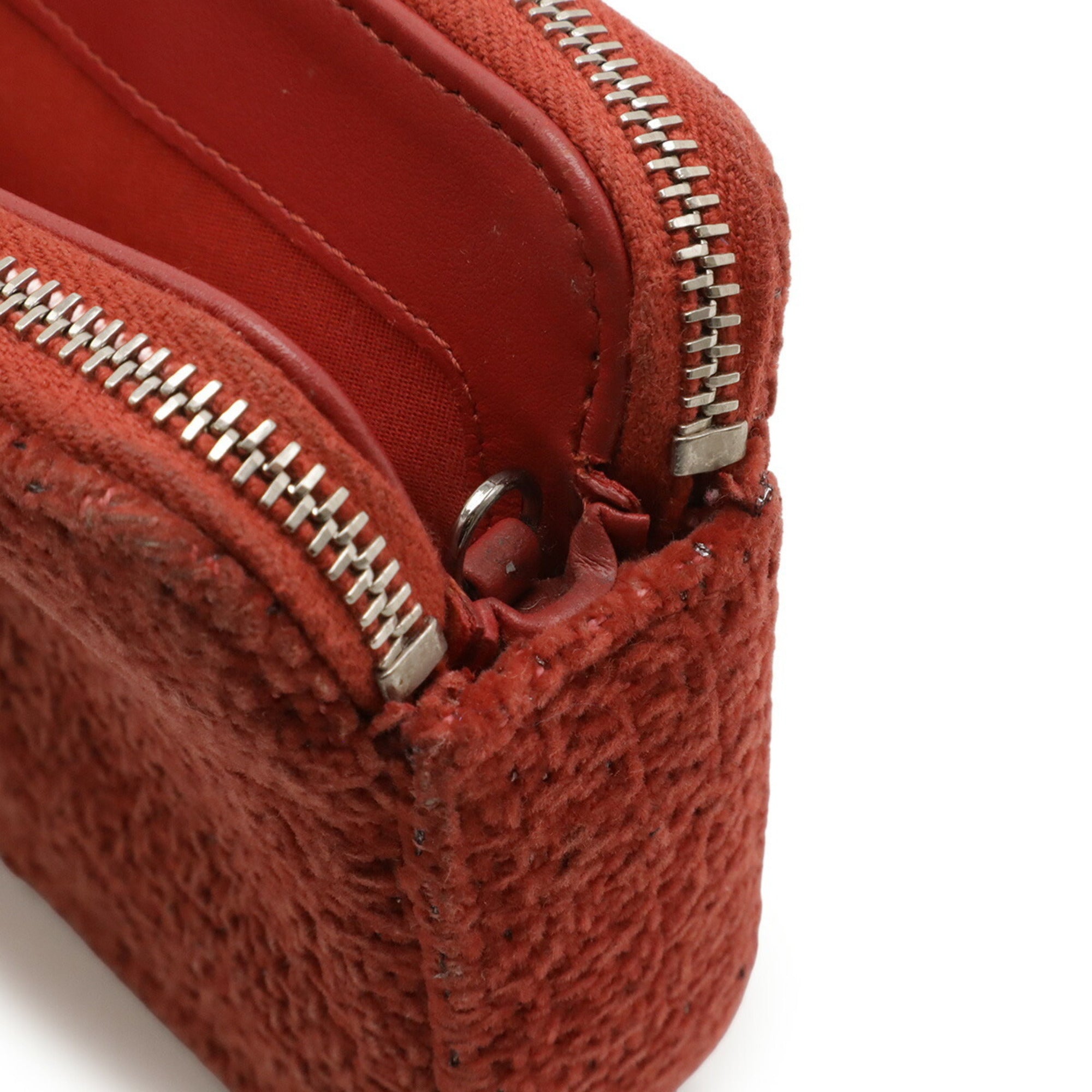 Chanel Pink Red Leather Pochette Shoulder Bag (Pre-Owned)