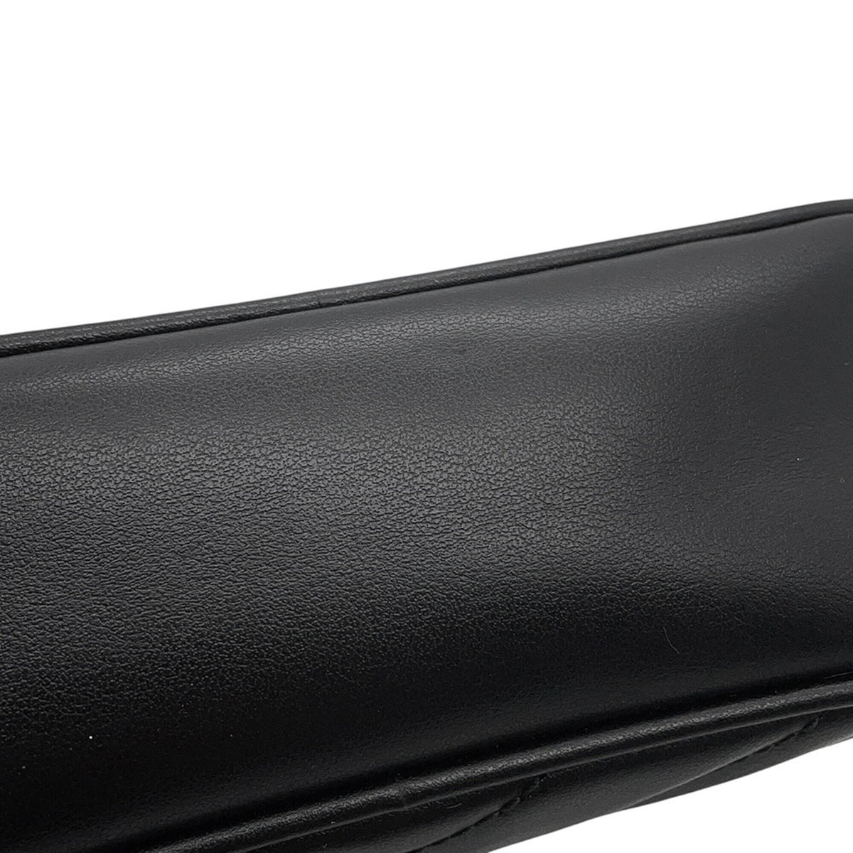 Gucci Gg Marmont Black Leather Shoulder Bag (Pre-Owned)